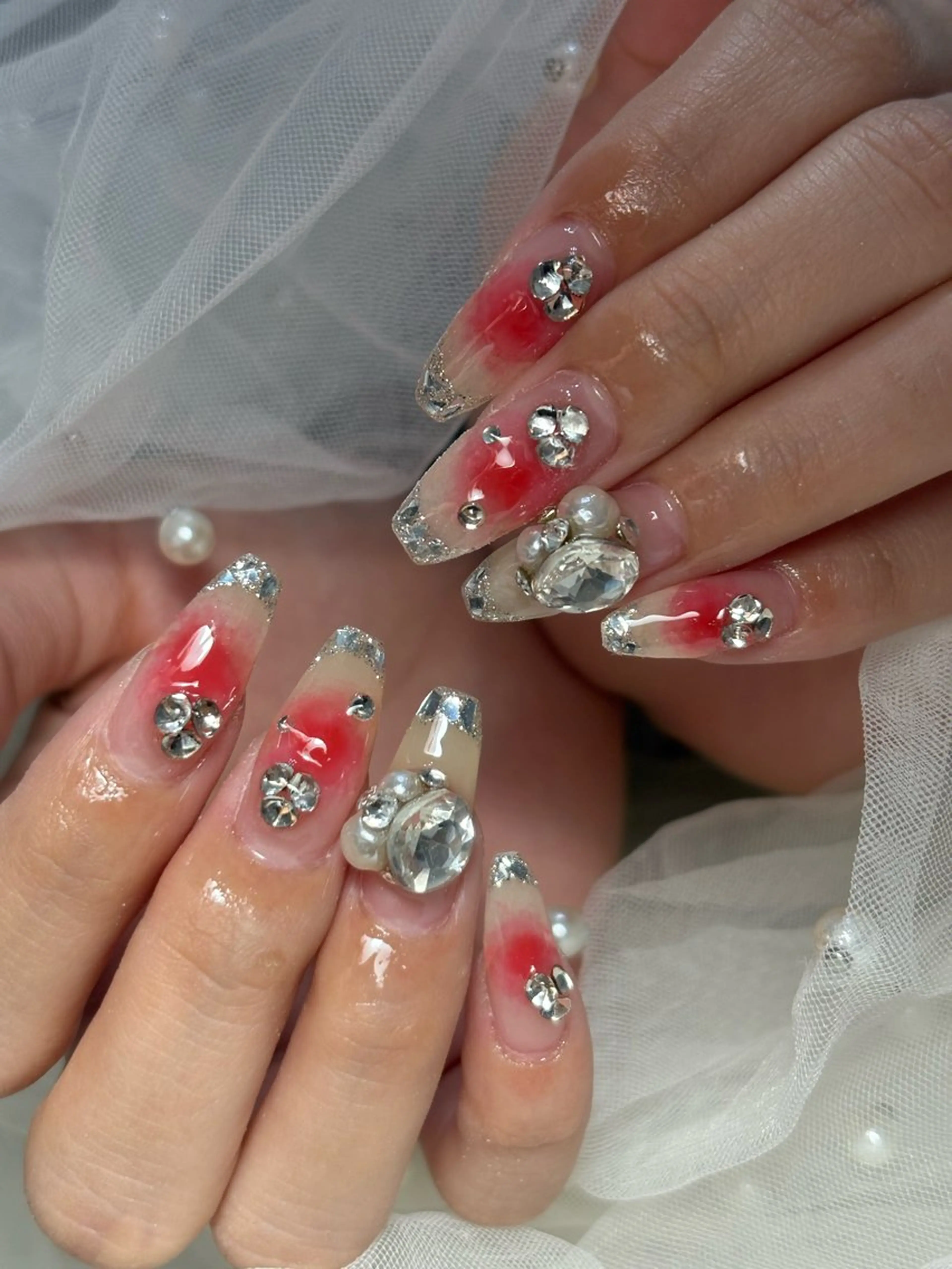 ネイル ハンドネイル フットネイル ✴︎ Delightのネイルデザイン