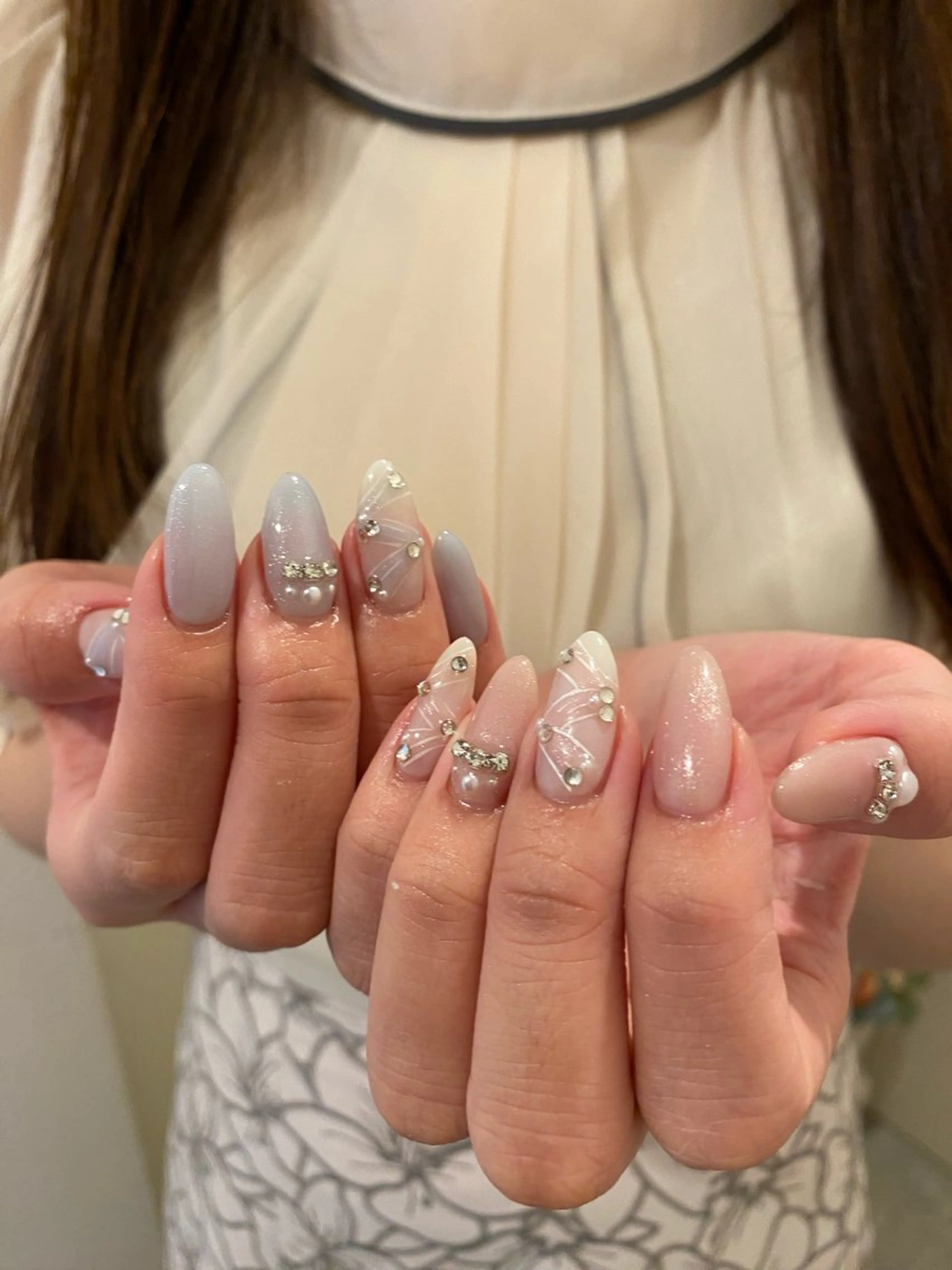 ネイル Locèlon .のネイルデザイン