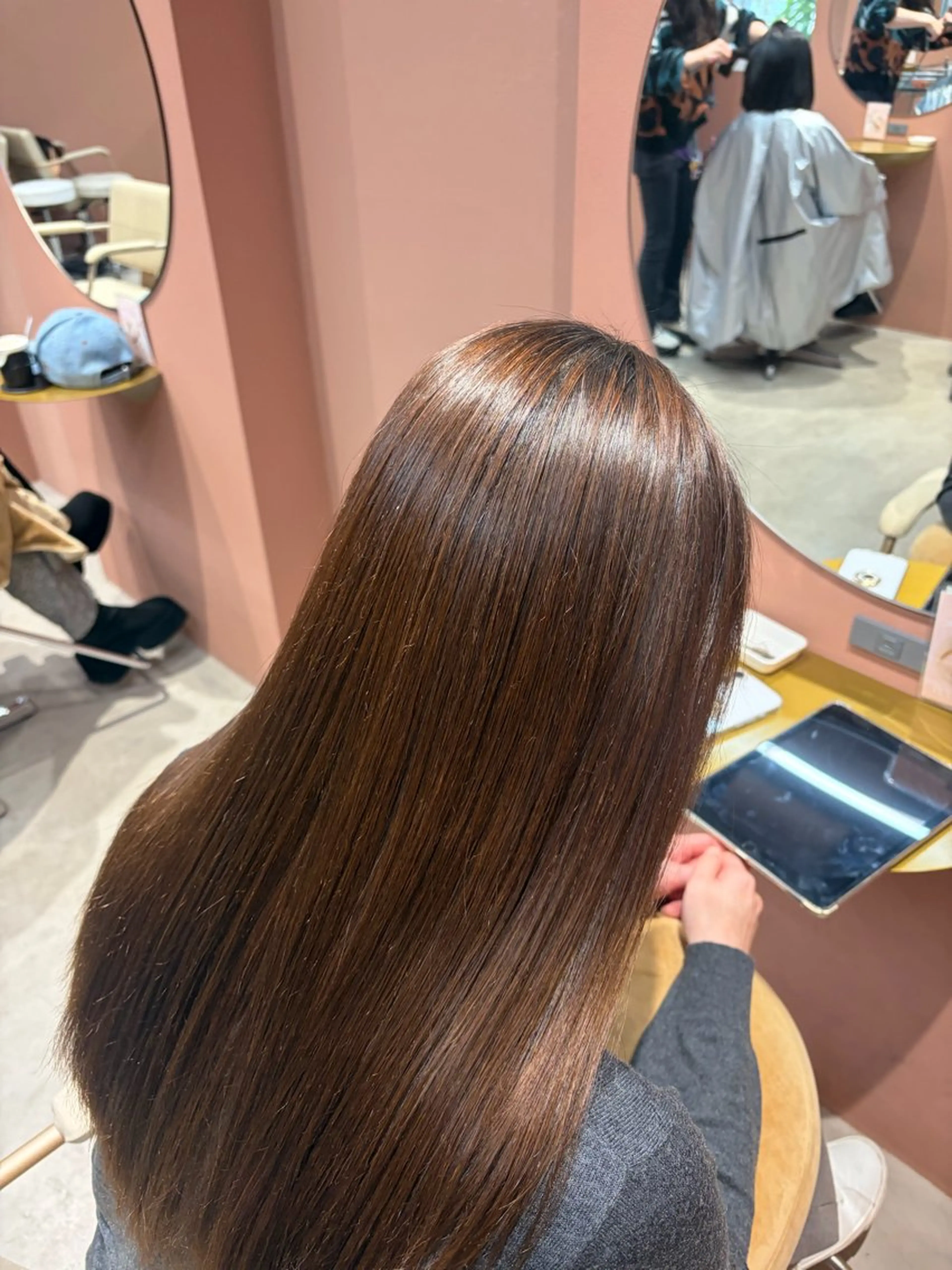 ロング 細川 真希のヘアスタイル