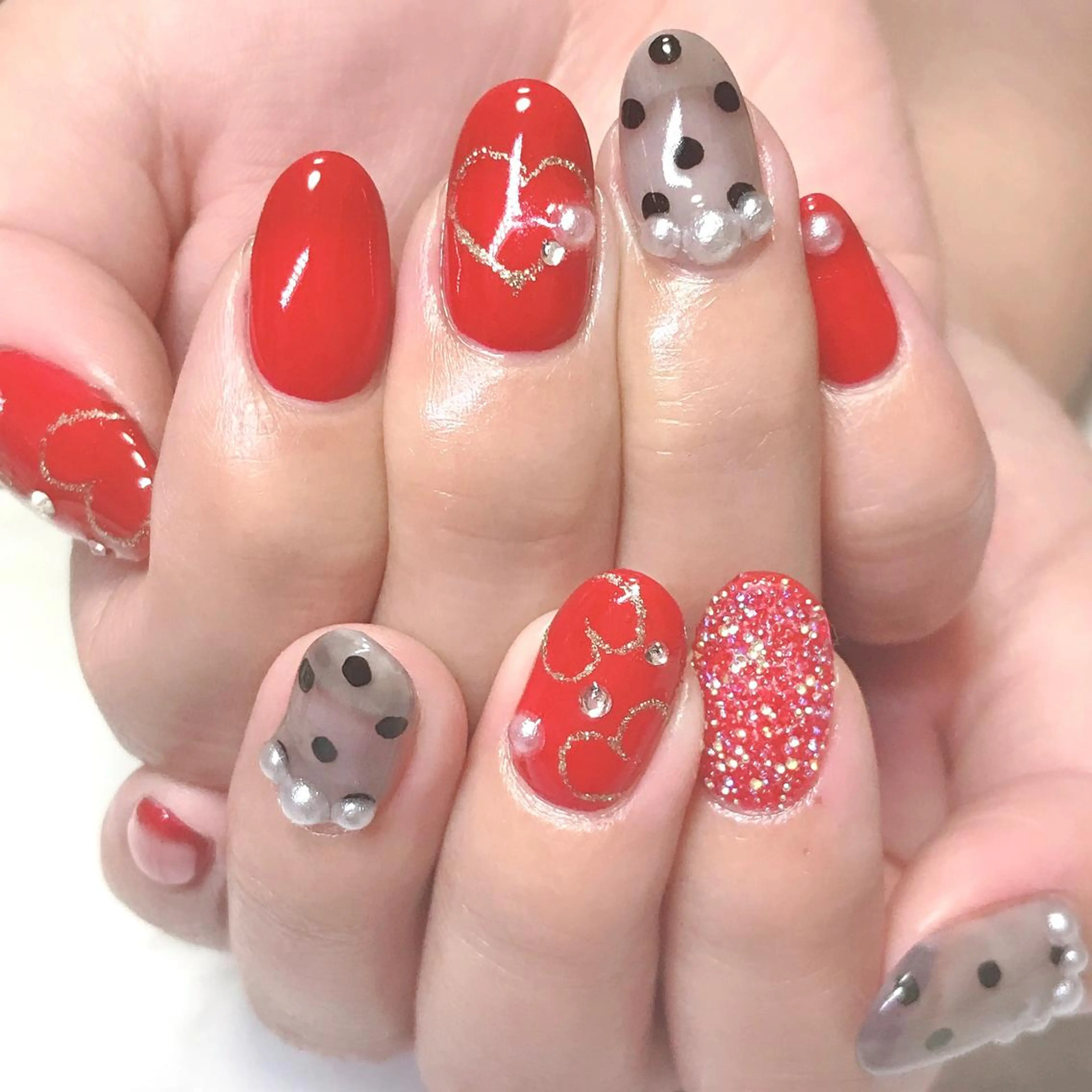 ネイル ドット ハート 持ち込み 赤色 ステラ marikominoのネイルデザイン