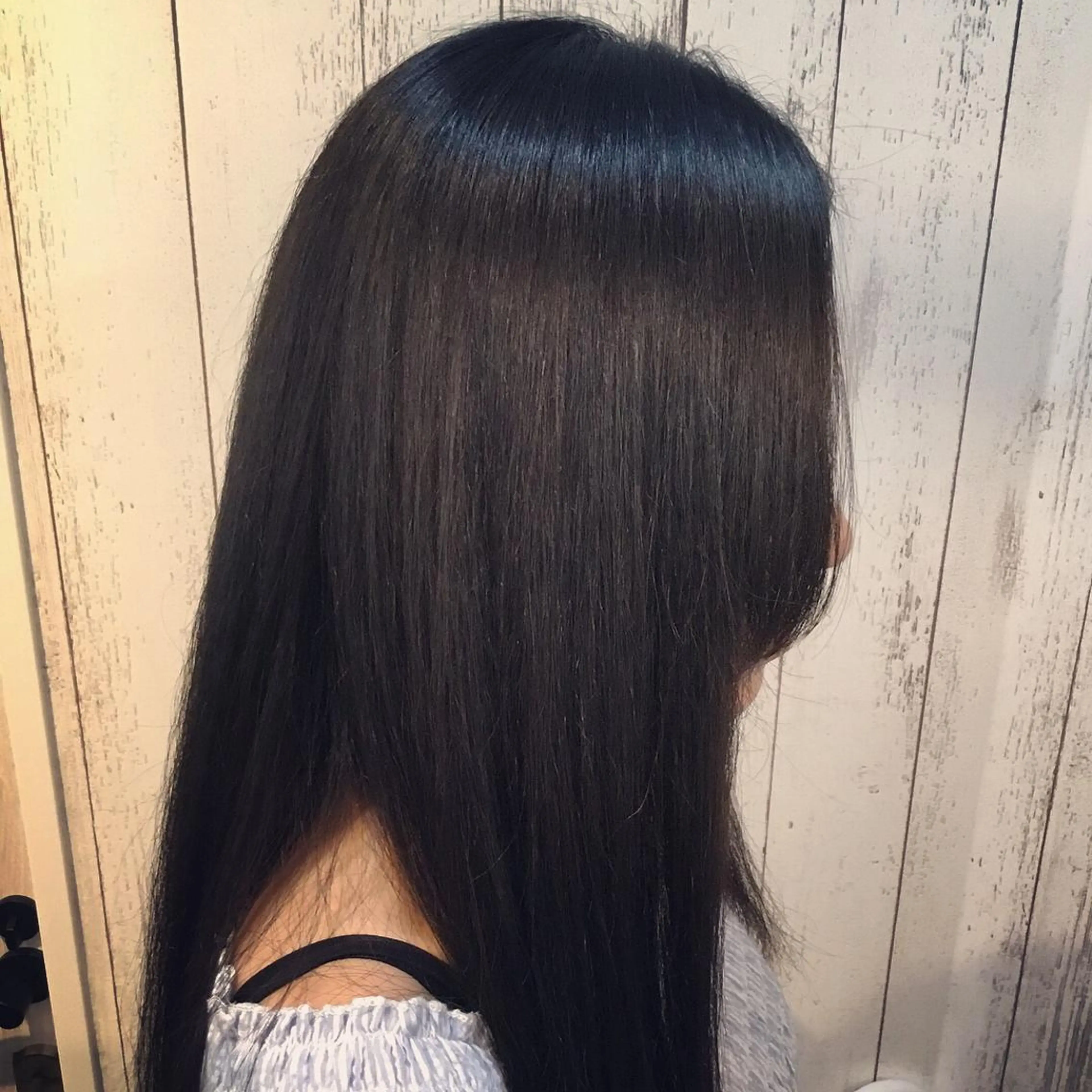 ロング カラー パーマ embrace エンブレイスのヘアスタイル