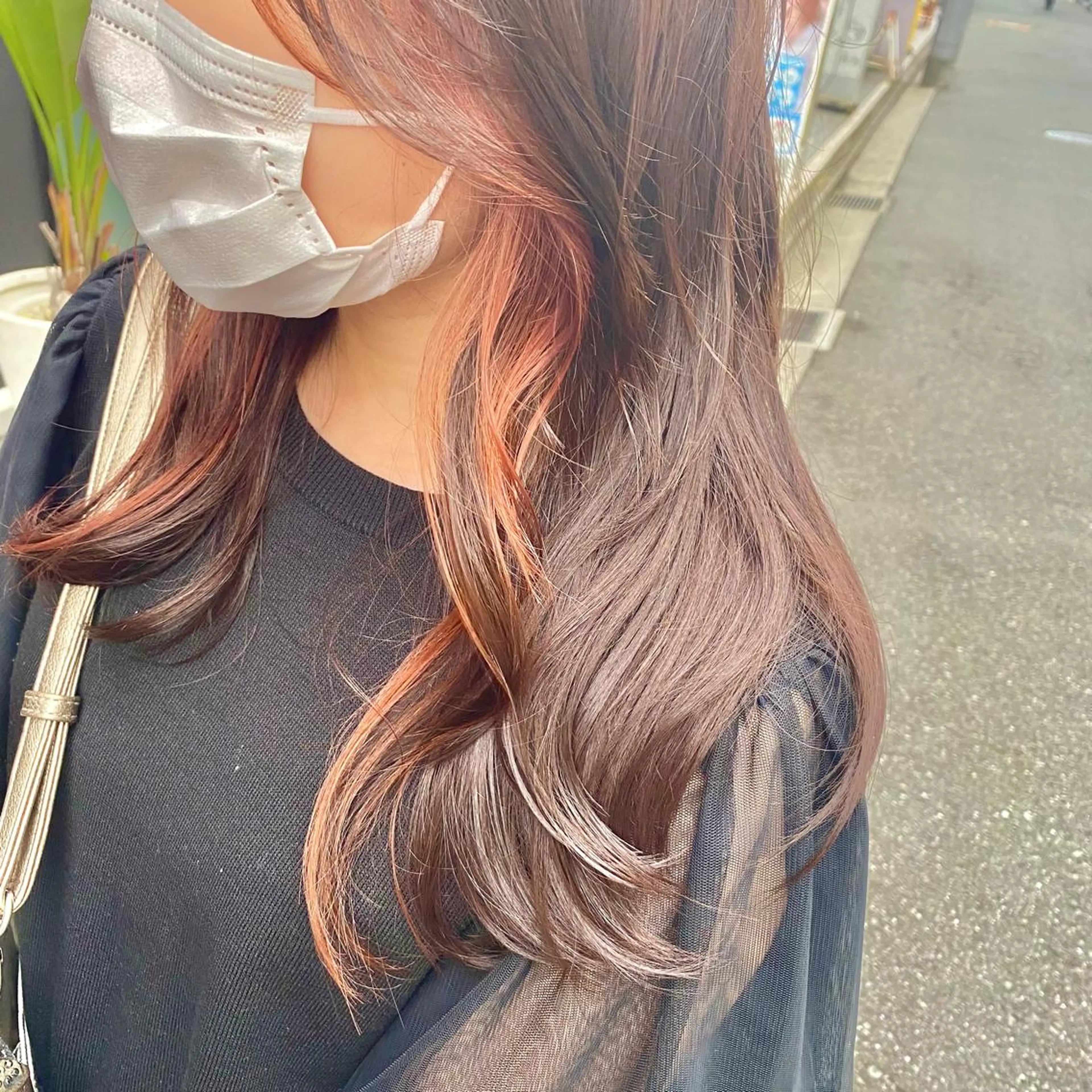 カラー ミストバング  フェイスフレーミング ピンクカラー かりん 🤍のヘアスタイル