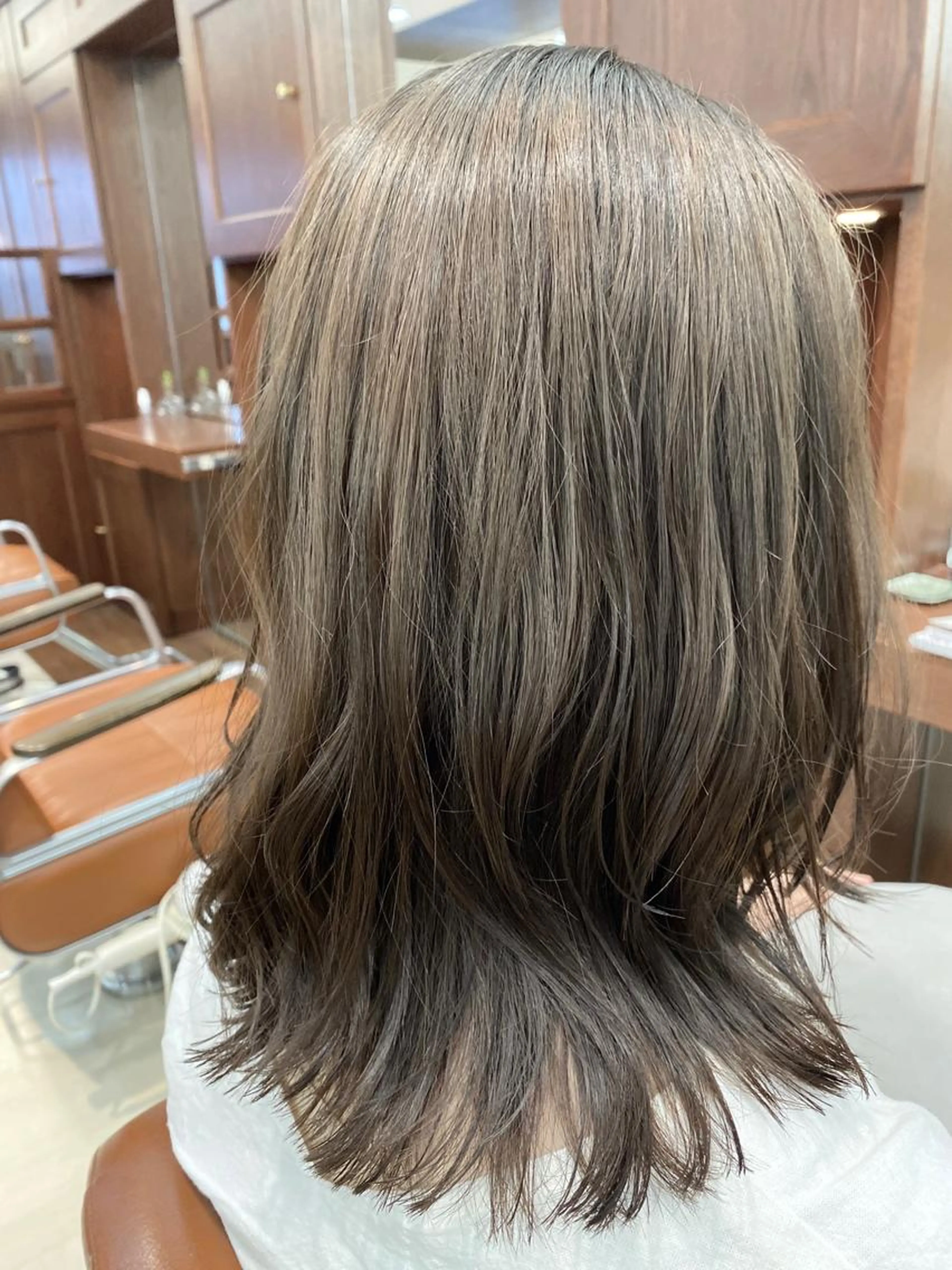 【うるツヤカラー🌈】　カット+カラー✂︎の写真