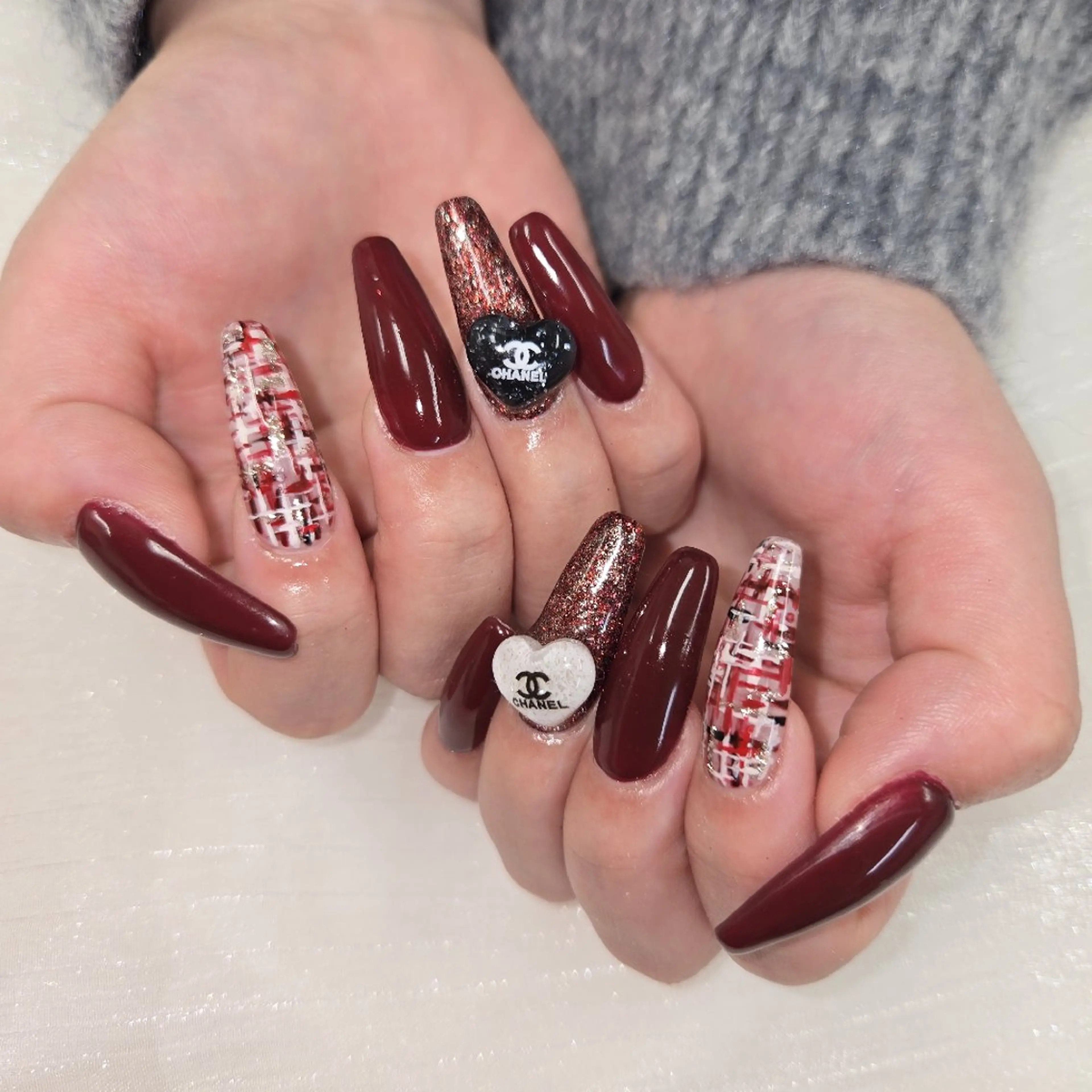 ネイル アートネイル オーロラネイル チークネイル 成人式 ジェルネイル ハンドネイル 河野ちえ (雑誌掲載サロン)のネイルデザイン