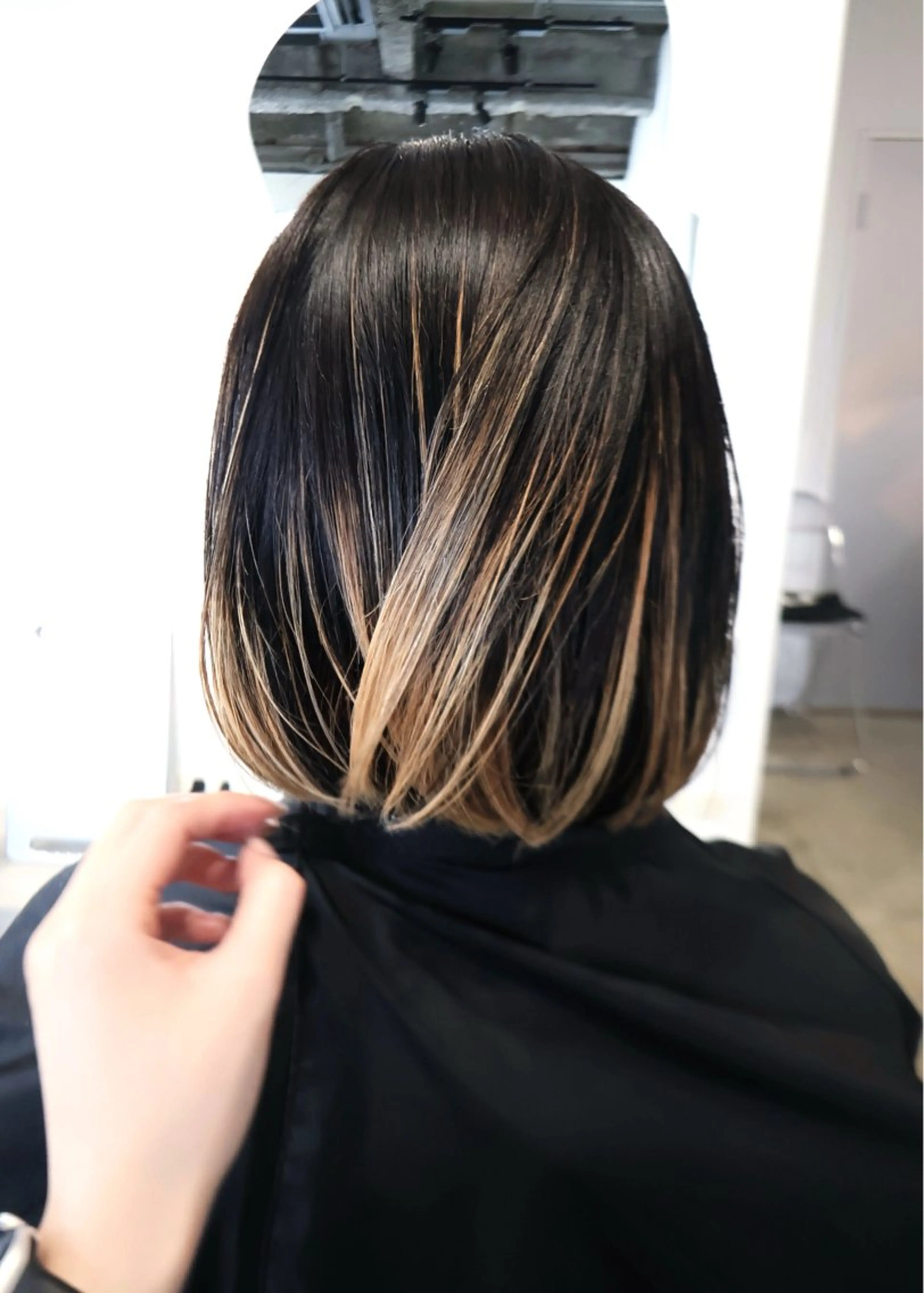 ミディアム ヘアカラー ボブ/ブリーチ 学芸大学SaKuraのヘアスタイル