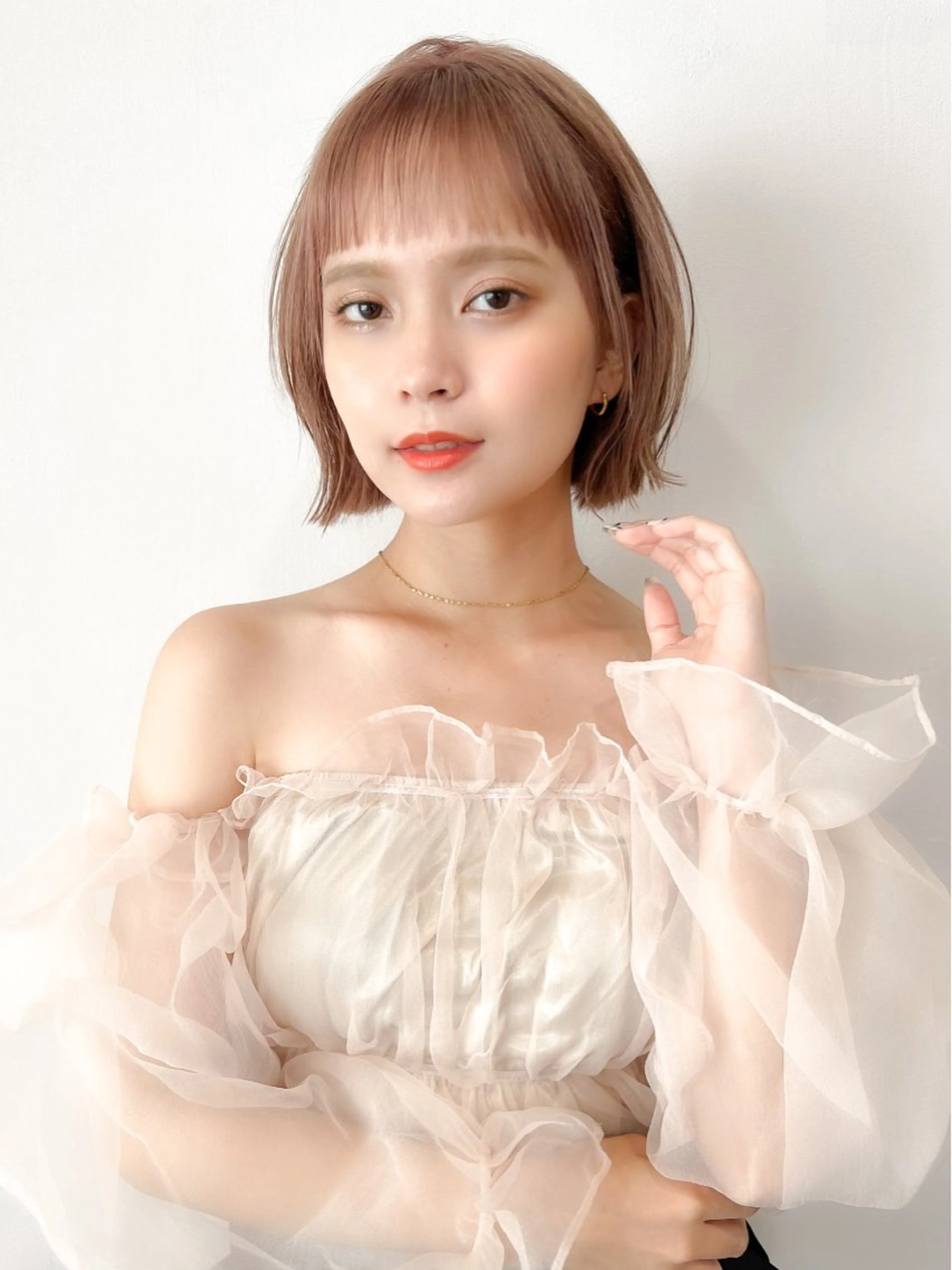 ショート カラー ミディアム/顔周り/ ベージュ🌼mayuのヘアスタイル