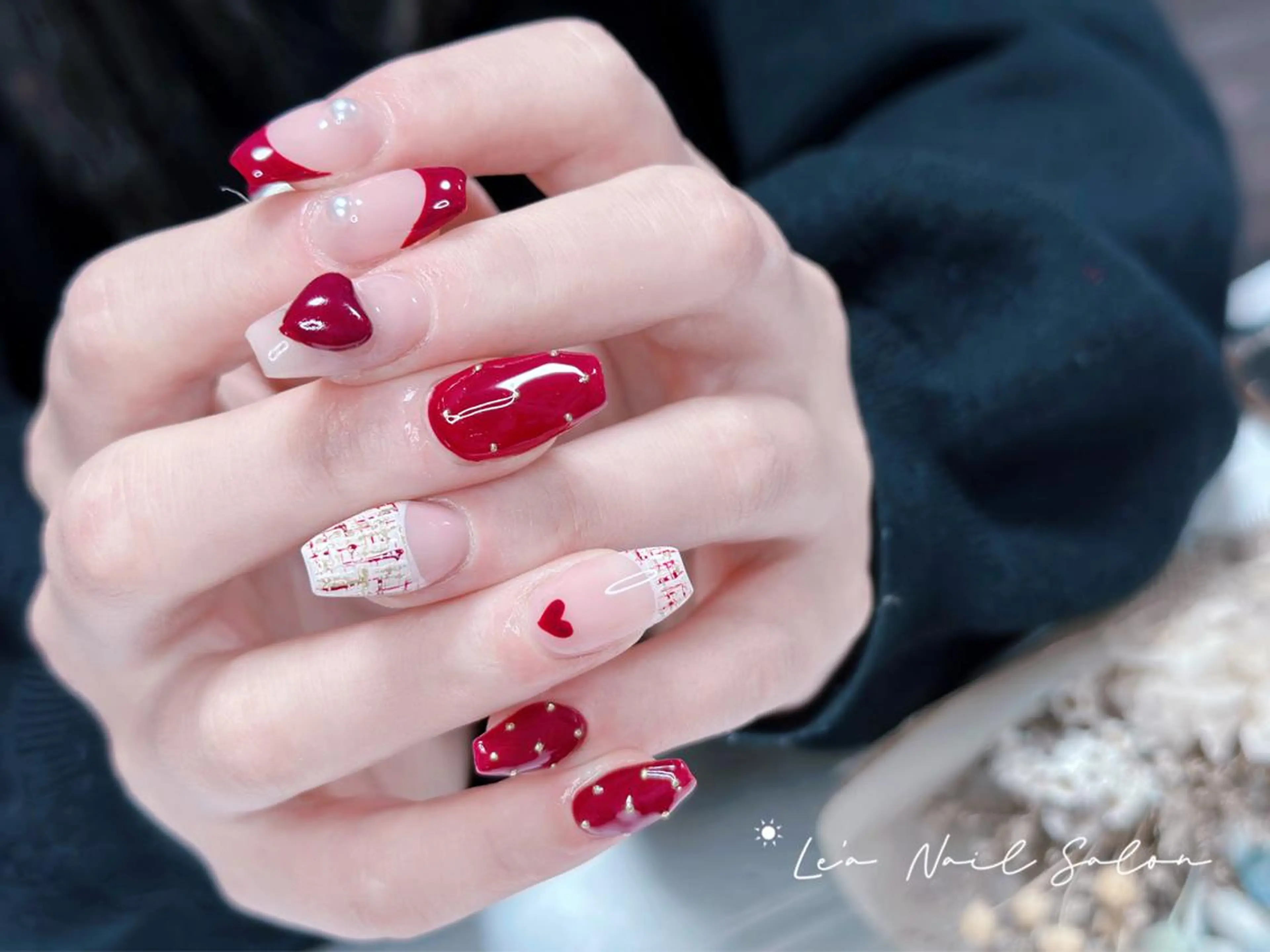 ミディアム カラー ネイル Le’a NailSalonのネイルデザイン