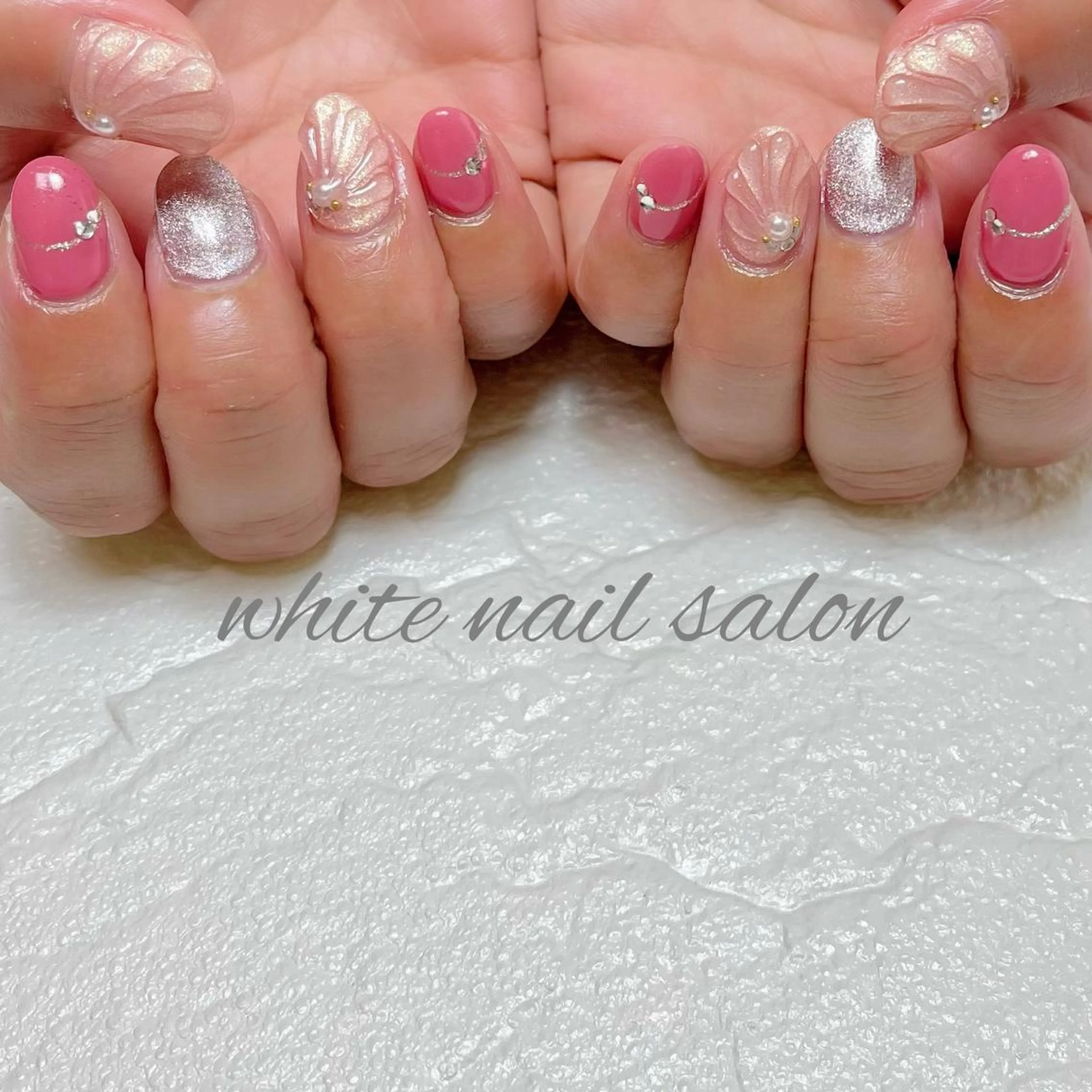 ネイル フットネイル ジェルネイル ハードジェル ラメ(グリッター) 持ち込み ハンドネイル white nail salonのネイルデザイン