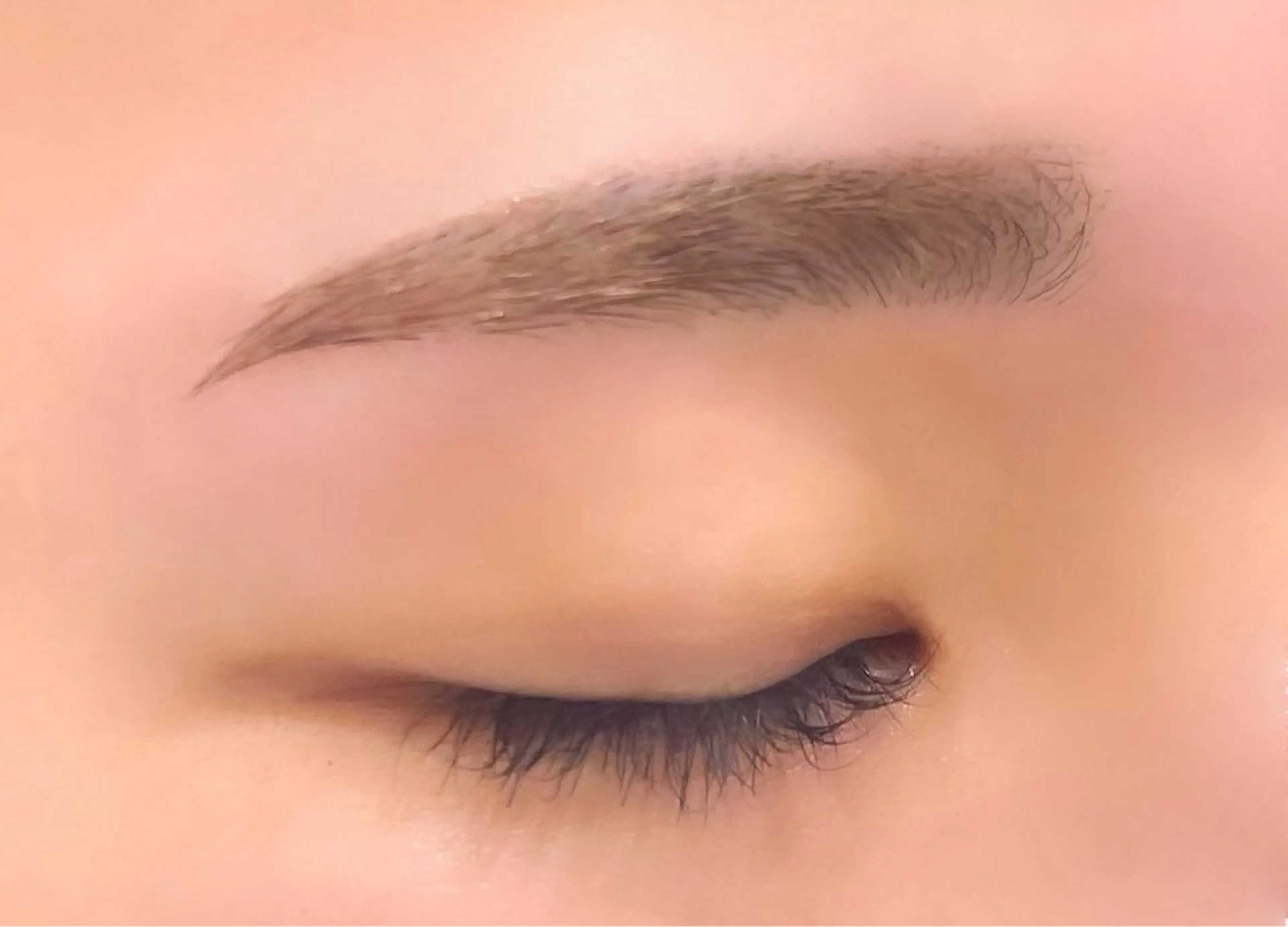 アイブロウ sugar　松永 有那のマツエク・マツパデザイン