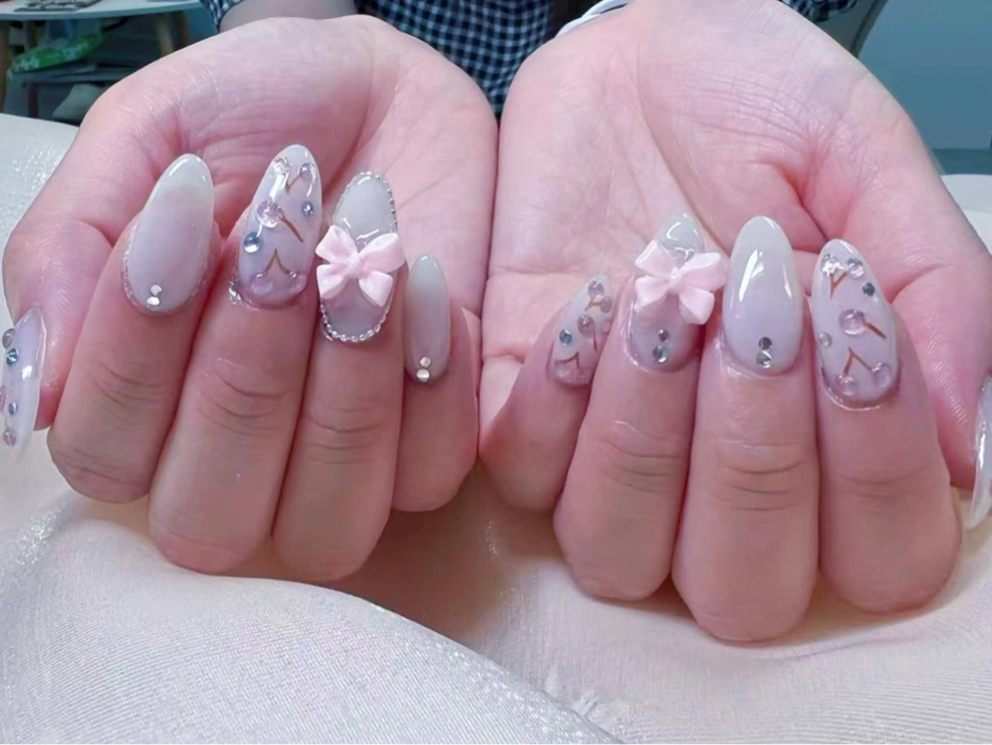 ネイル アートネイル チークネイル 長さ出し フットネイル ジェルネイル ハンドネイル ハンドケア ラッキーネイルサロン 西川口東口店のネイルデザイン