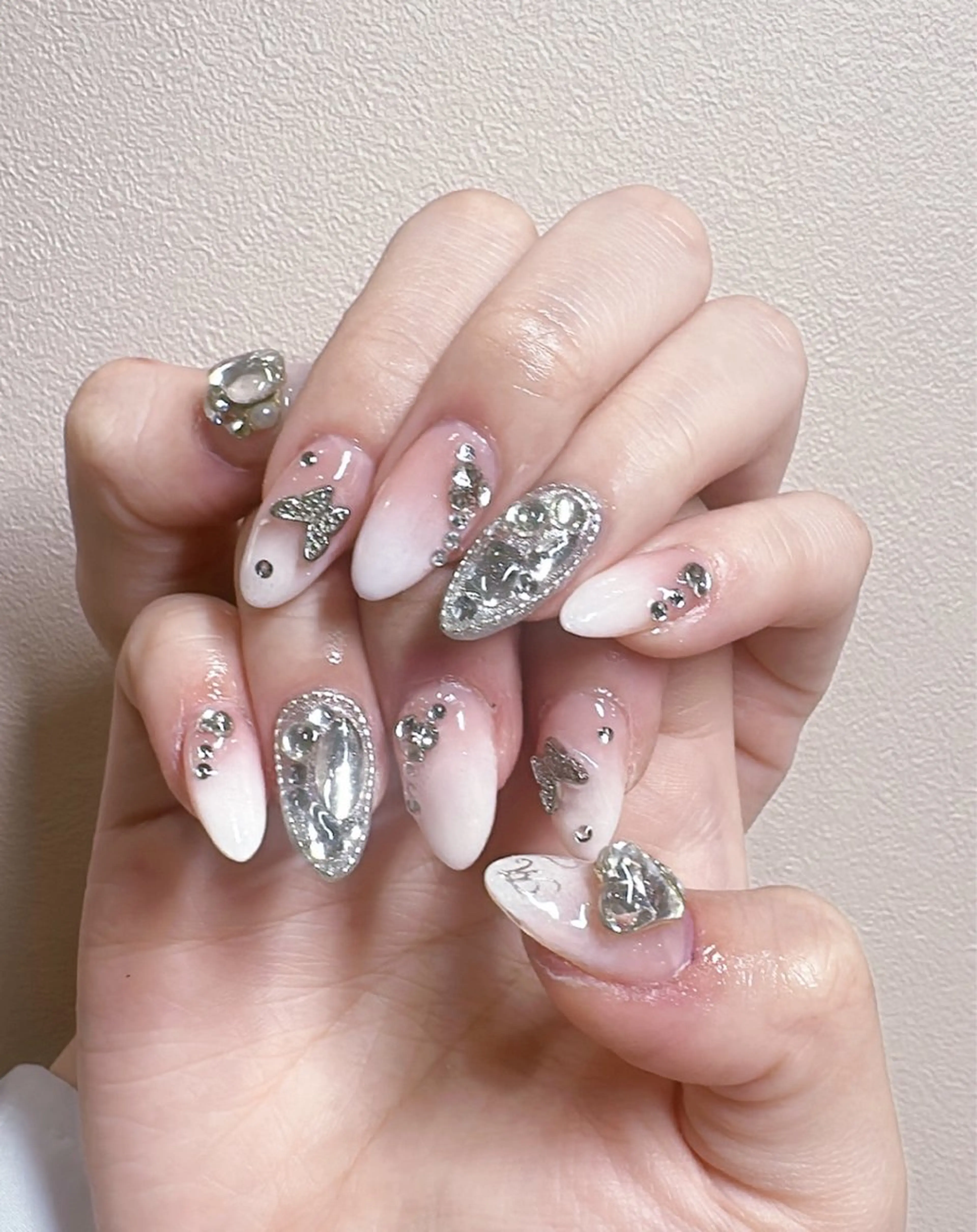 ネイル ハンドネイル Luvia Ginzaのネイルデザイン