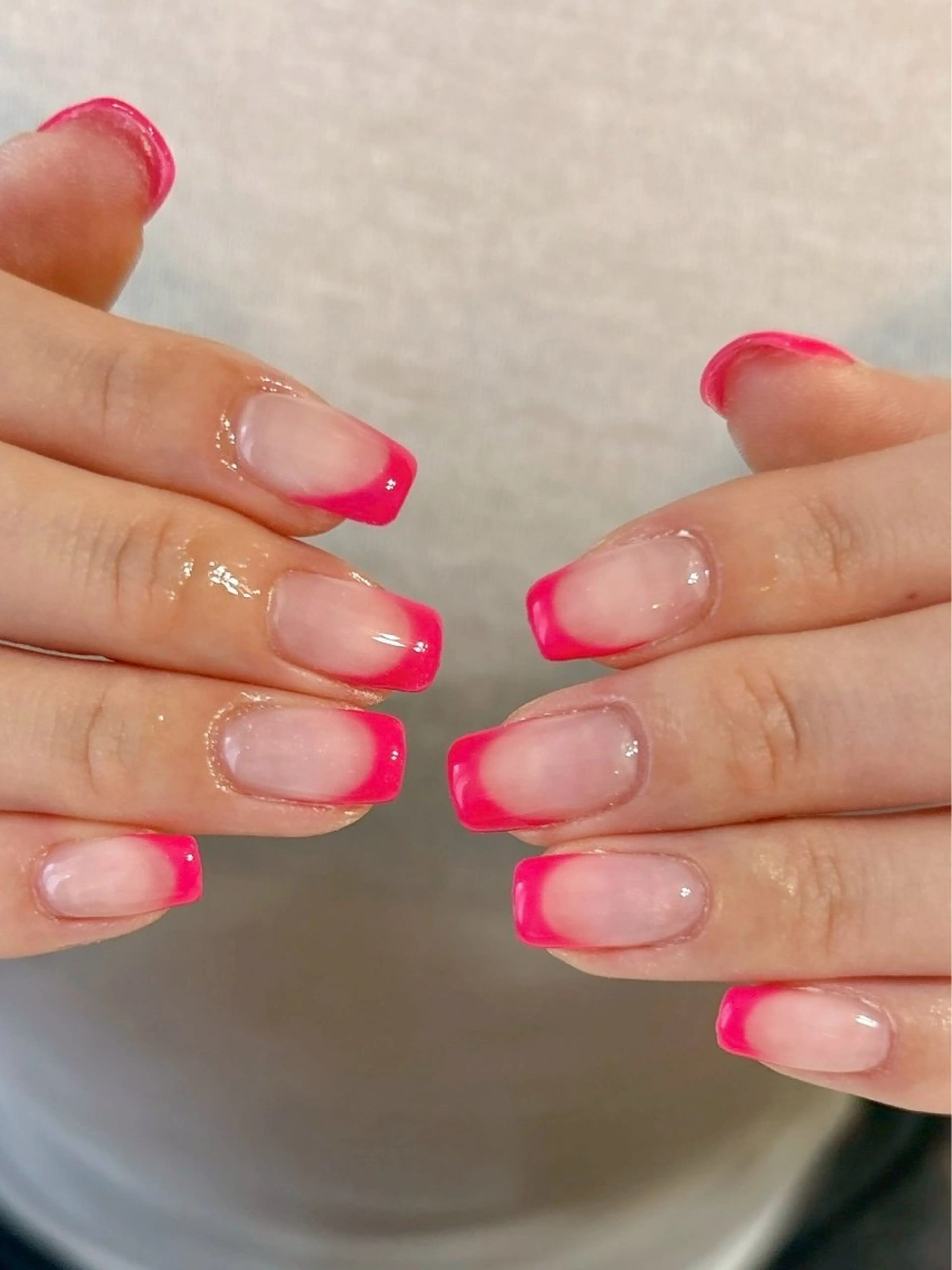 ネイル オーロラネイル ブルー フットネイル フレンチネイル ジェルネイル kiki nail たまプラーザのネイルデザイン