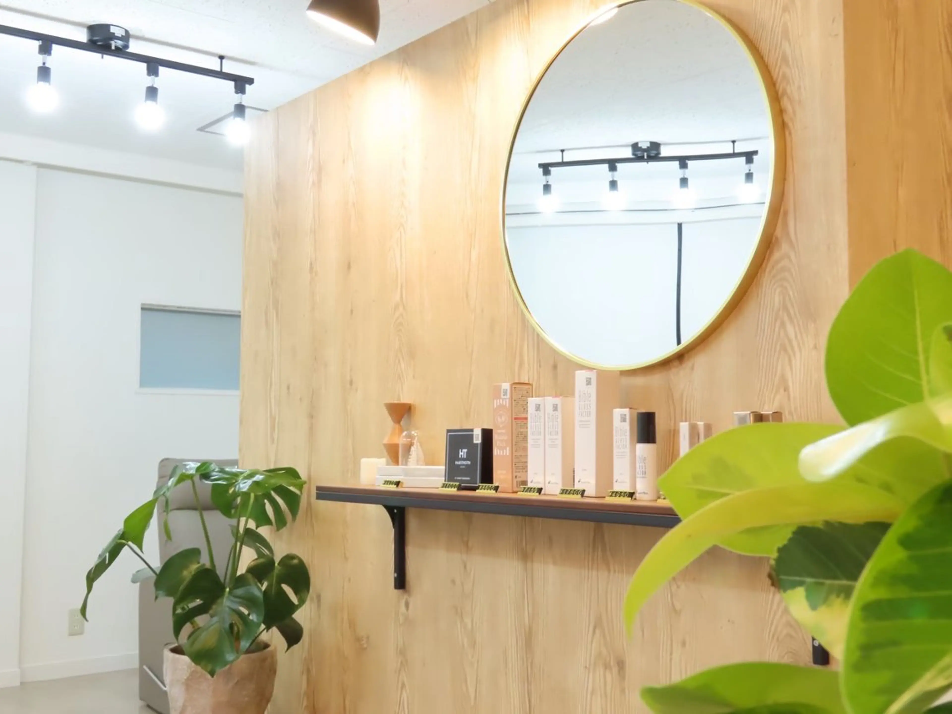 アイブロウ ハリウッドブロウリフト THE BALM 南越谷店🤍和田の眉毛・アイブロウイメージ