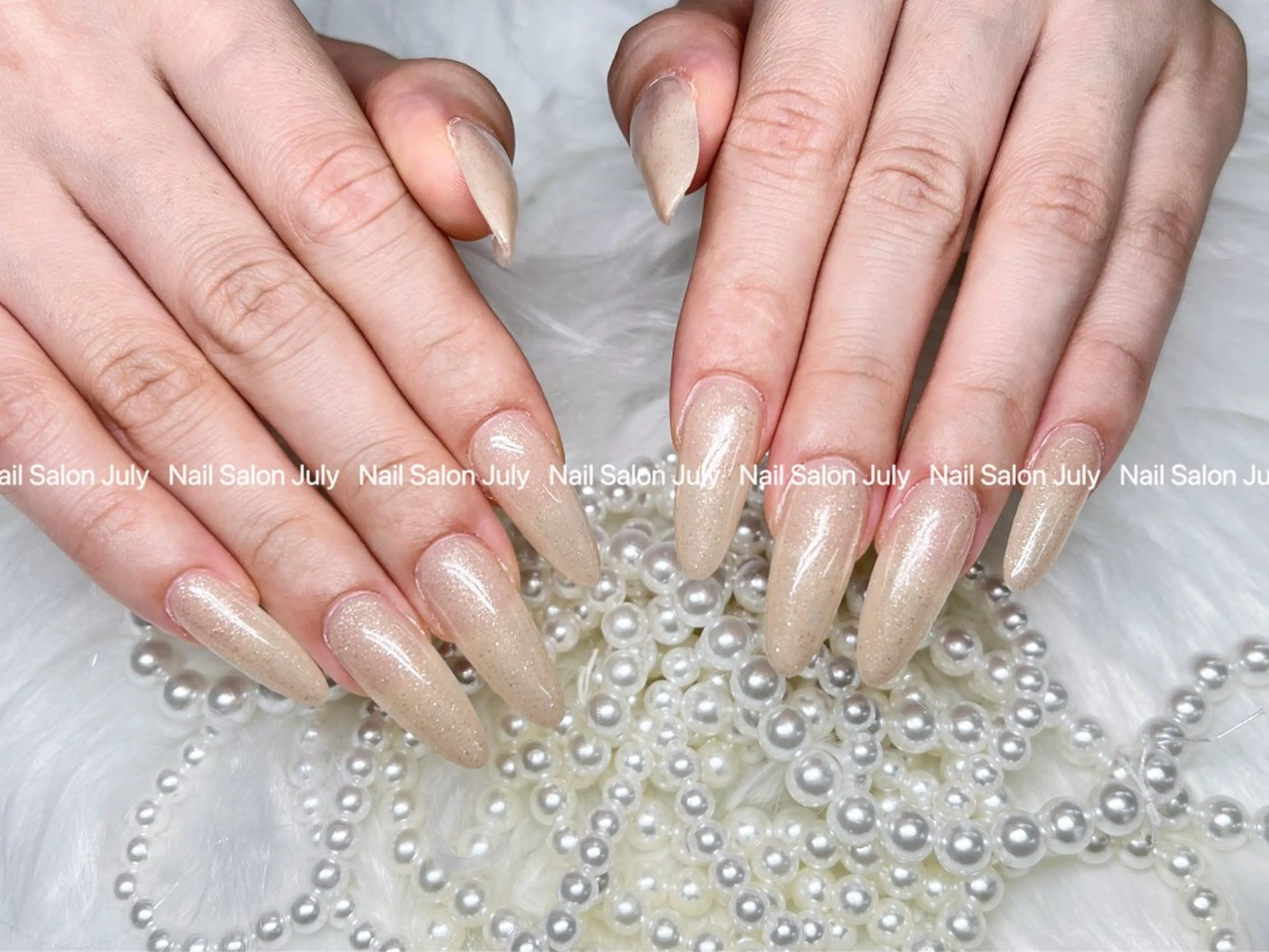 ネイル アートネイル オーロラネイル ジェルネイル ガーリー キラキラネイル July モモのネイルデザイン