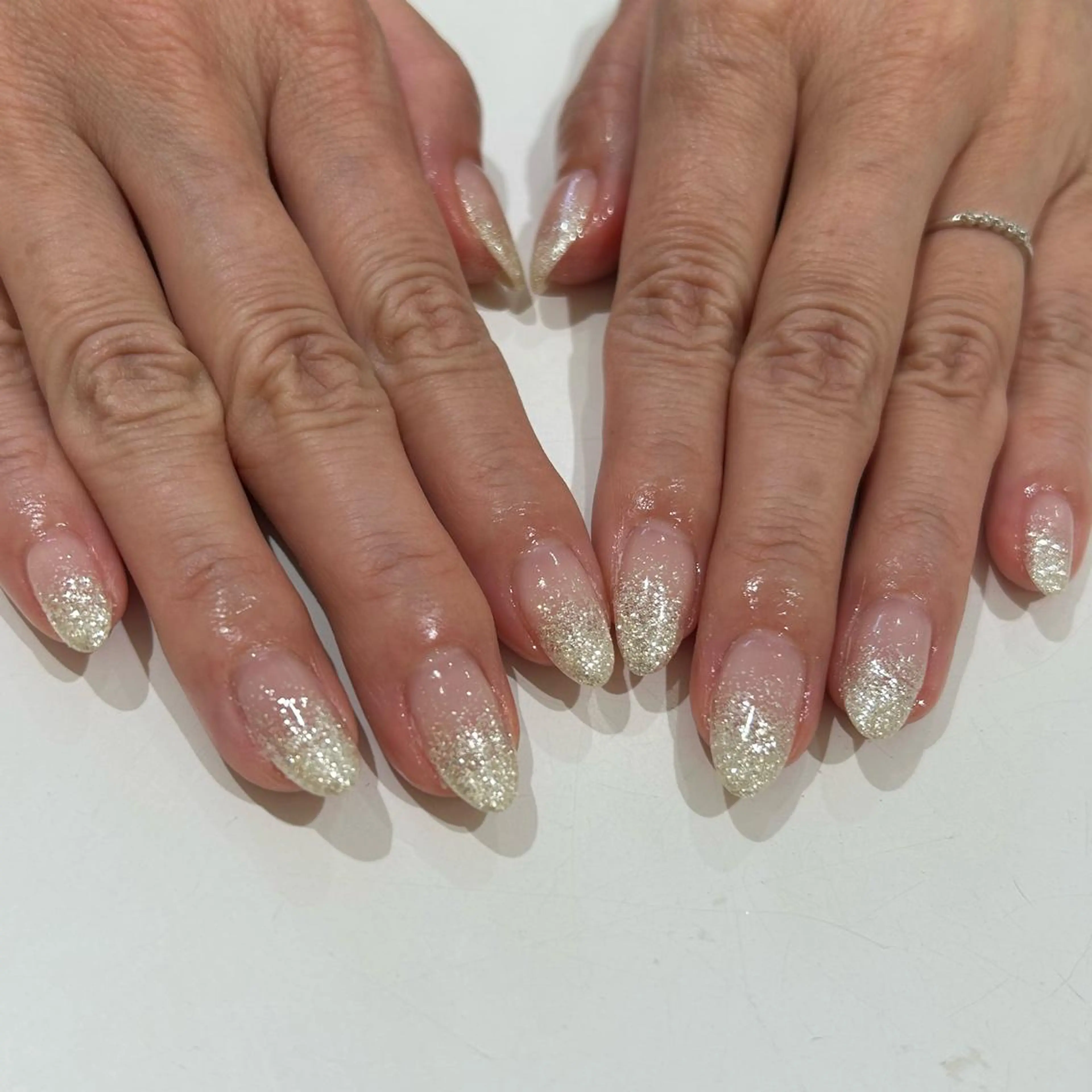 ネイル 野島 千夏のネイルデザイン