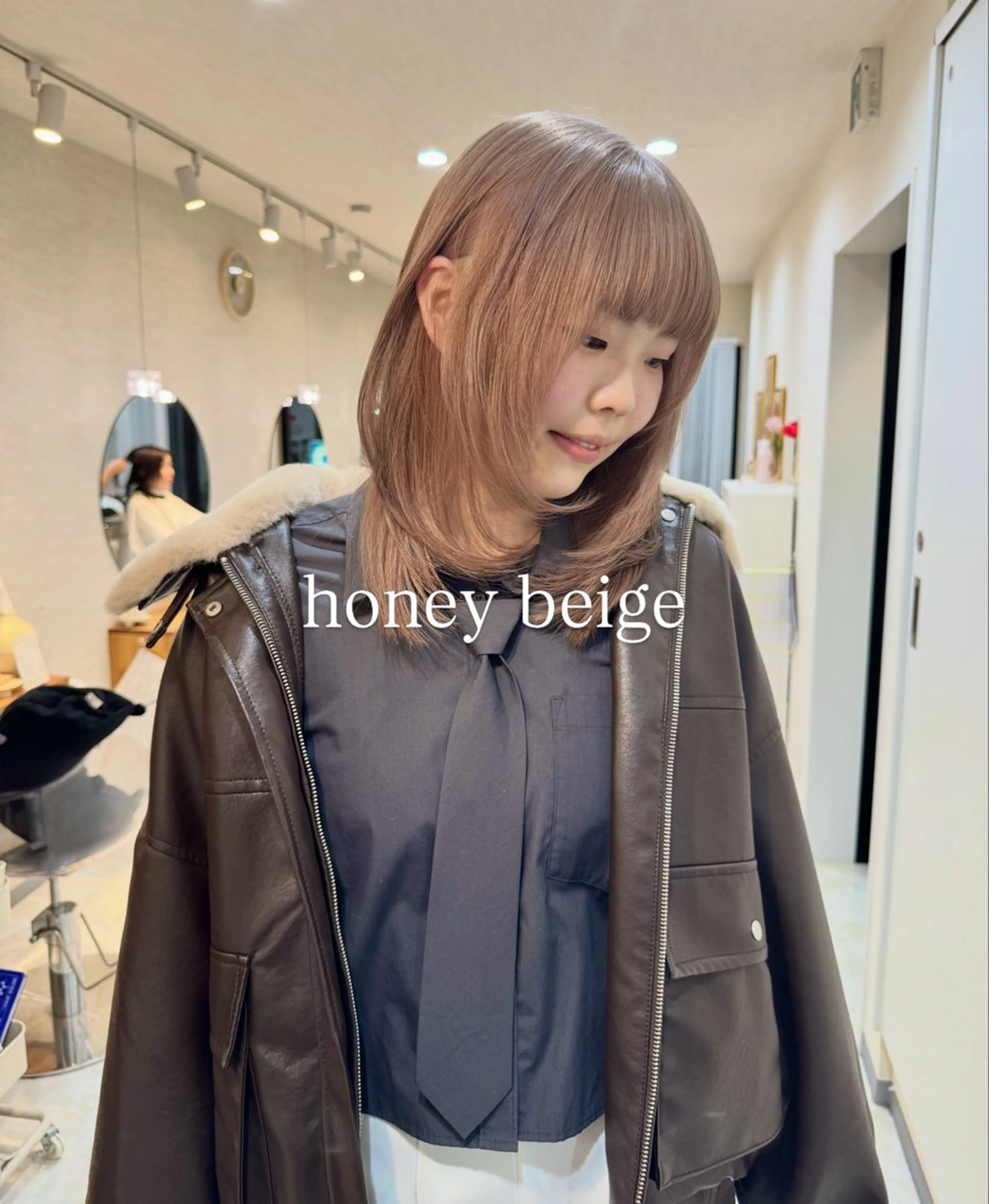 ミディアム カラー ヘアカラー トリートメント ブリーチ/レイヤー/ コイデリュウセイのヘアスタイル