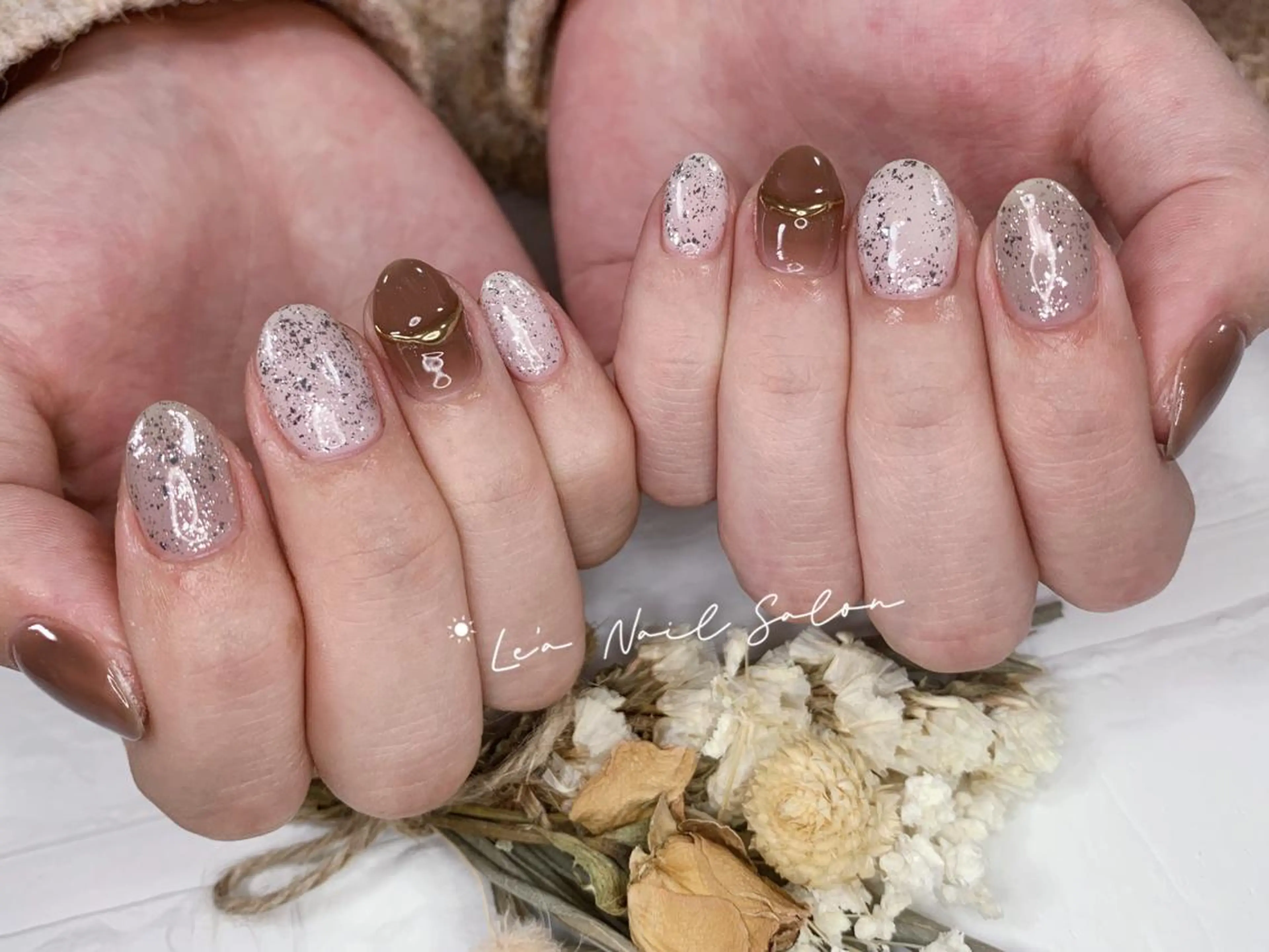 ショート カラー ネイル Le’a NailSalonのネイルデザイン