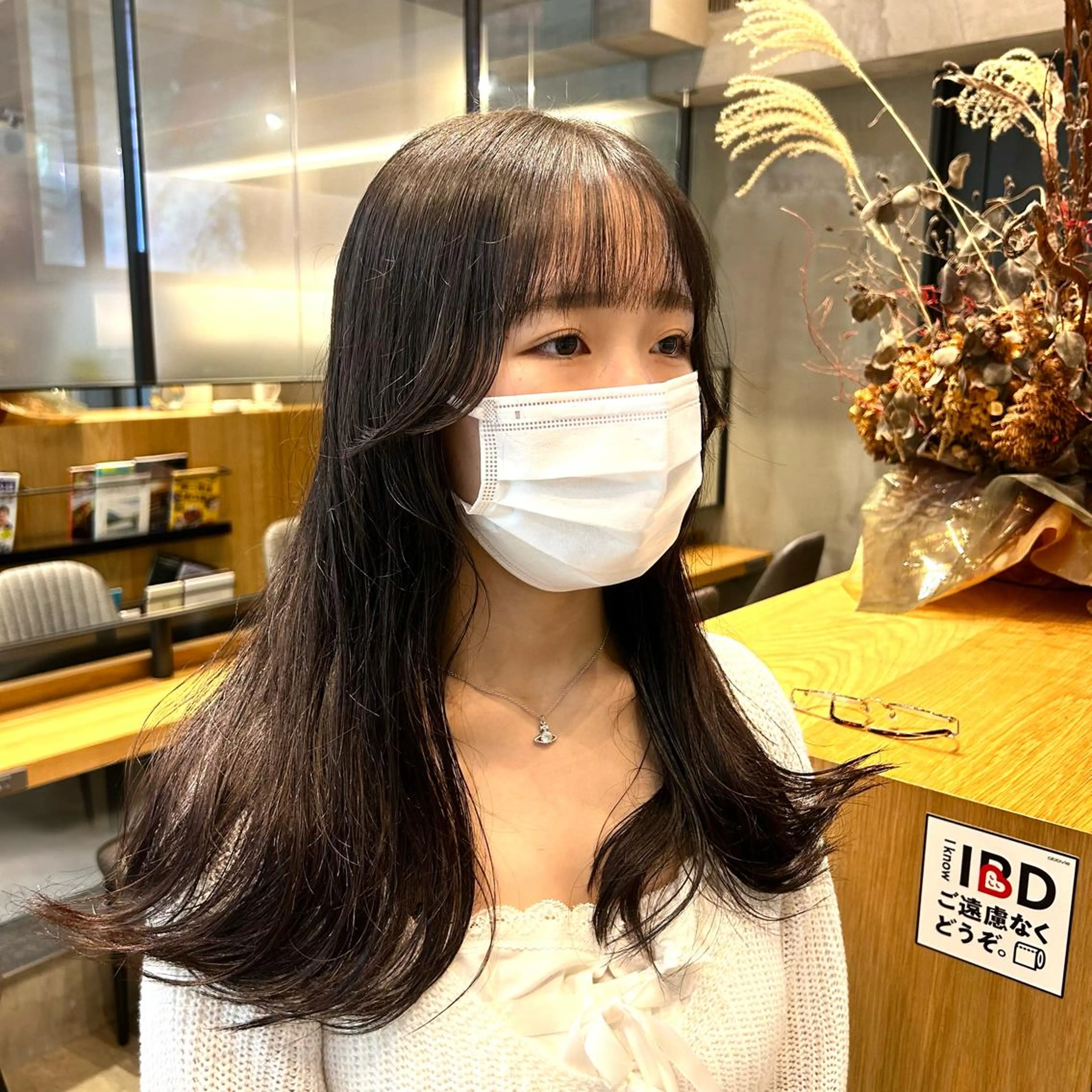 セミロング 縮毛矯正・似合わせ タナカ レイヤのヘアスタイル