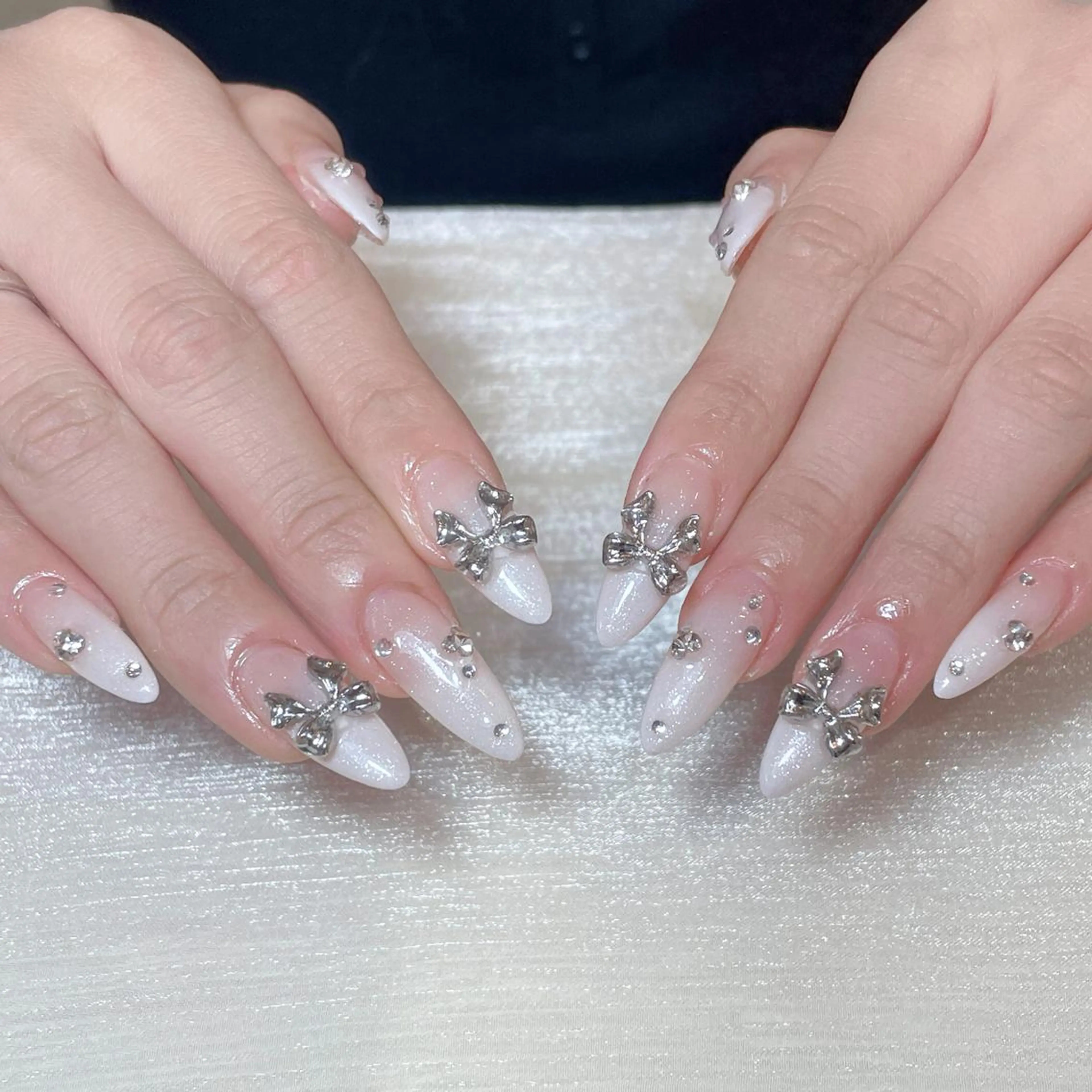 ネイル ハンドネイル Lumina Nail💕のネイルデザイン