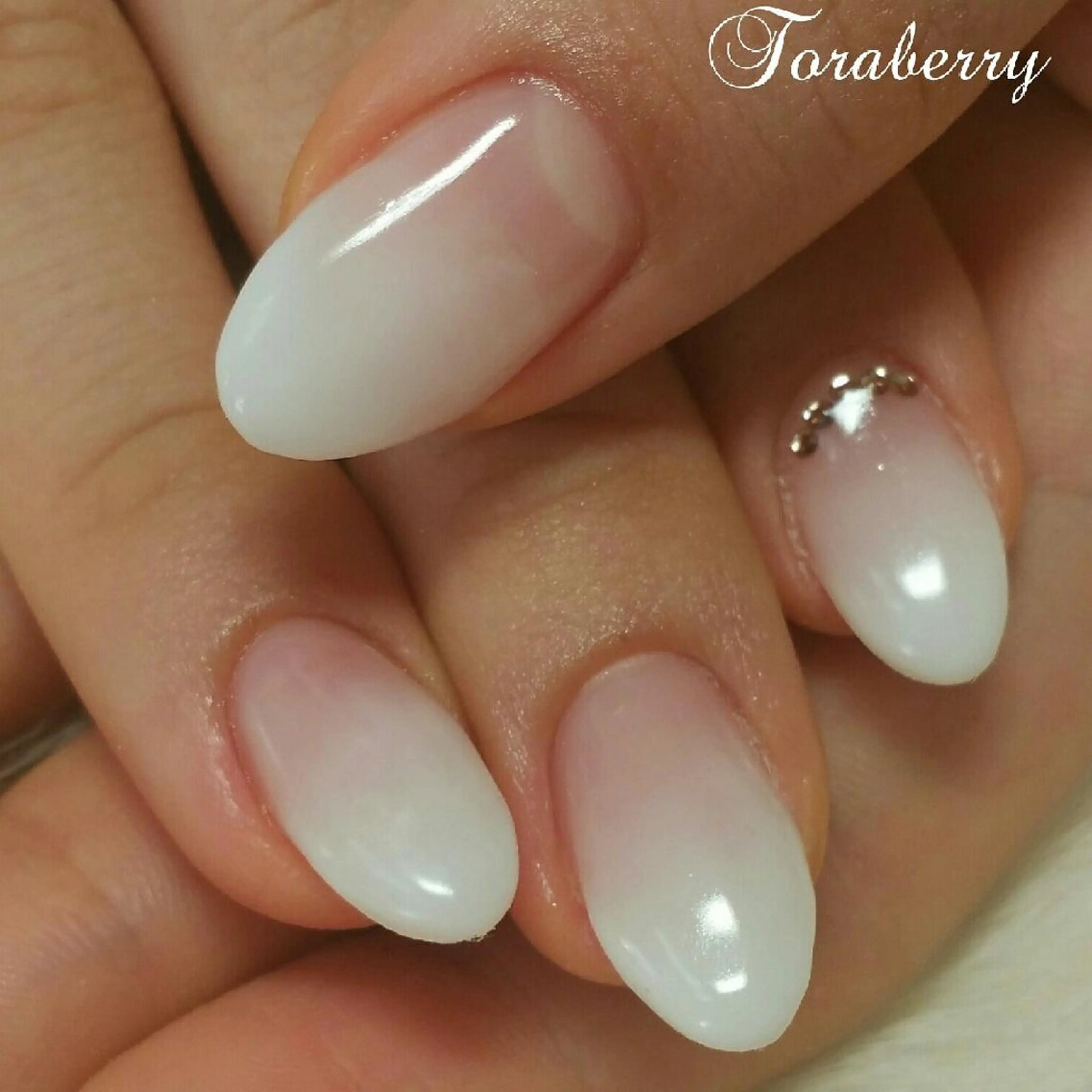 ネイル ハンドネイル ネイリスト なつみのネイルデザイン