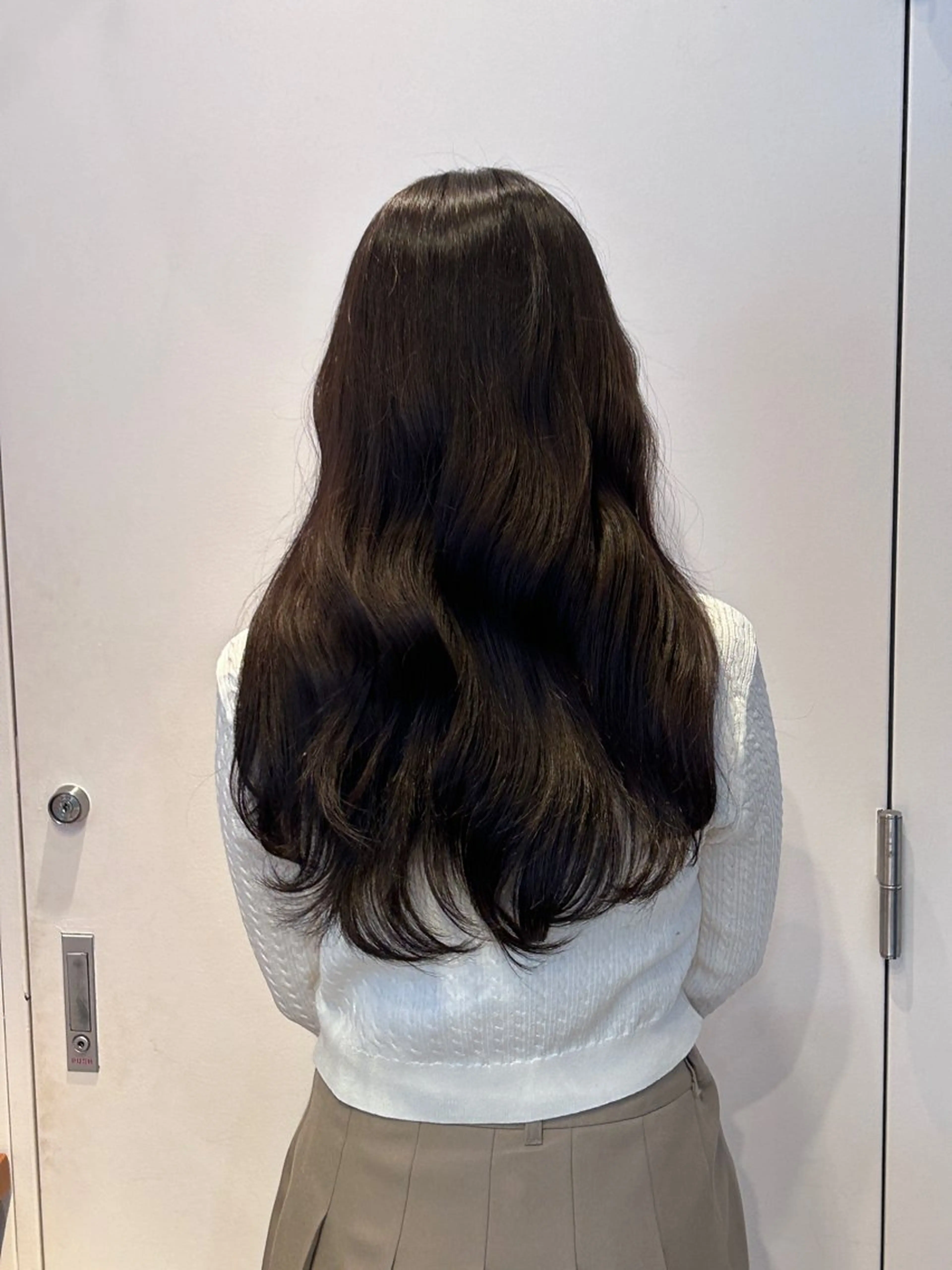 ロング カラー カット ヘアカラー ナチュラル大人っぽい スタイル　MAORIのヘアスタイル