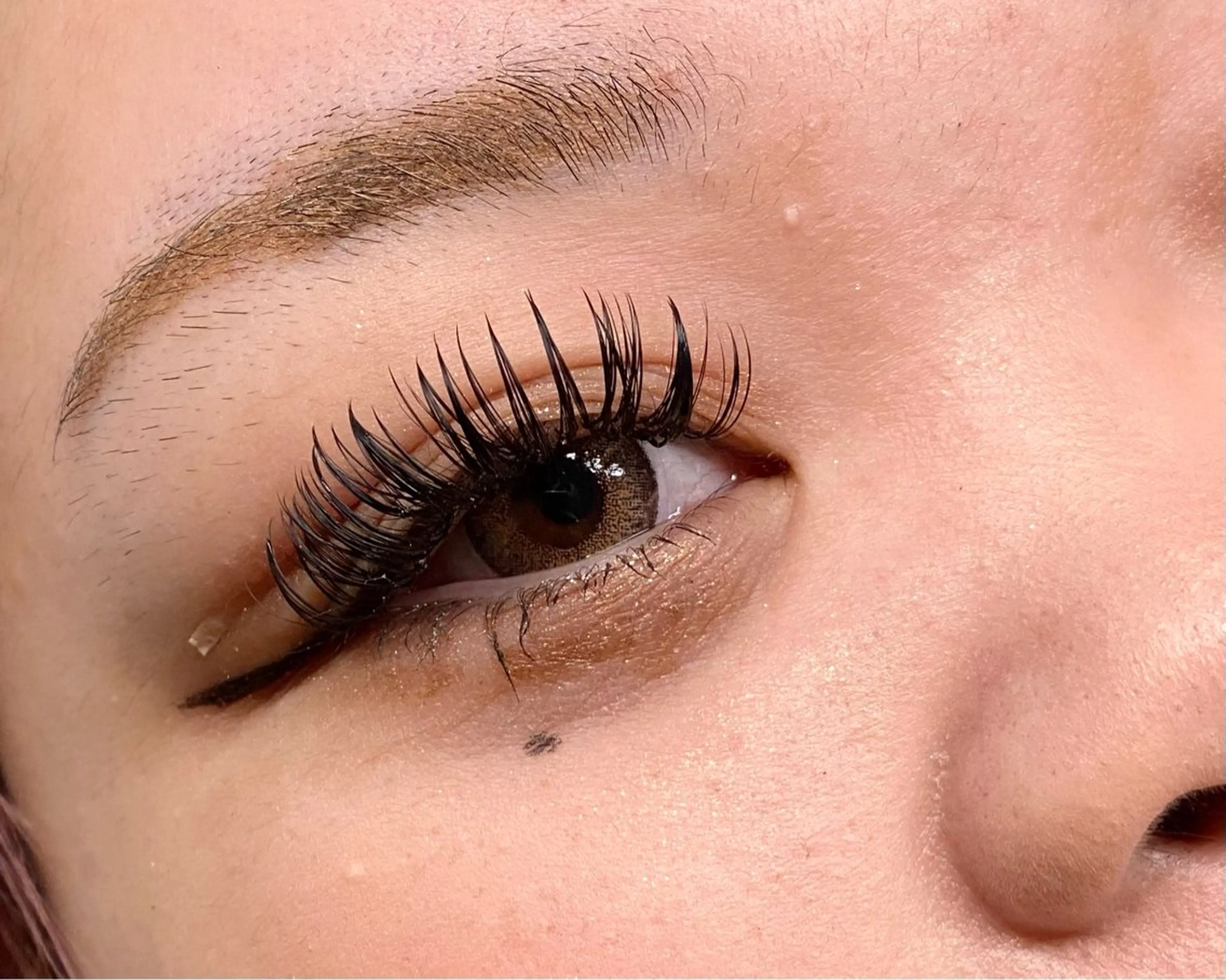 マツエク・マツパ Dカール MAKOTO🌹 Amaranth金山のマツエク・マツパデザイン