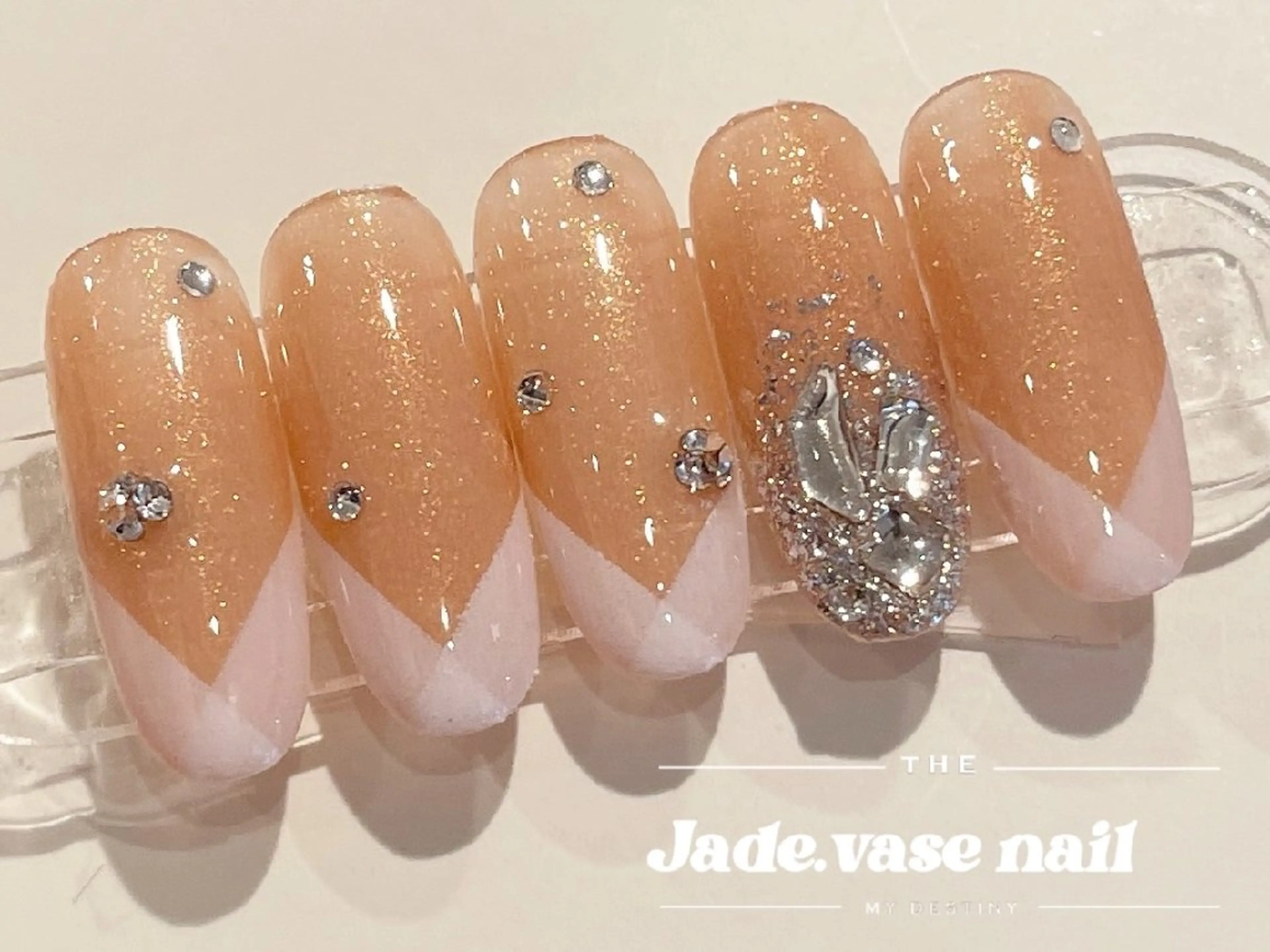 ネイル アィ リーンのネイルデザイン