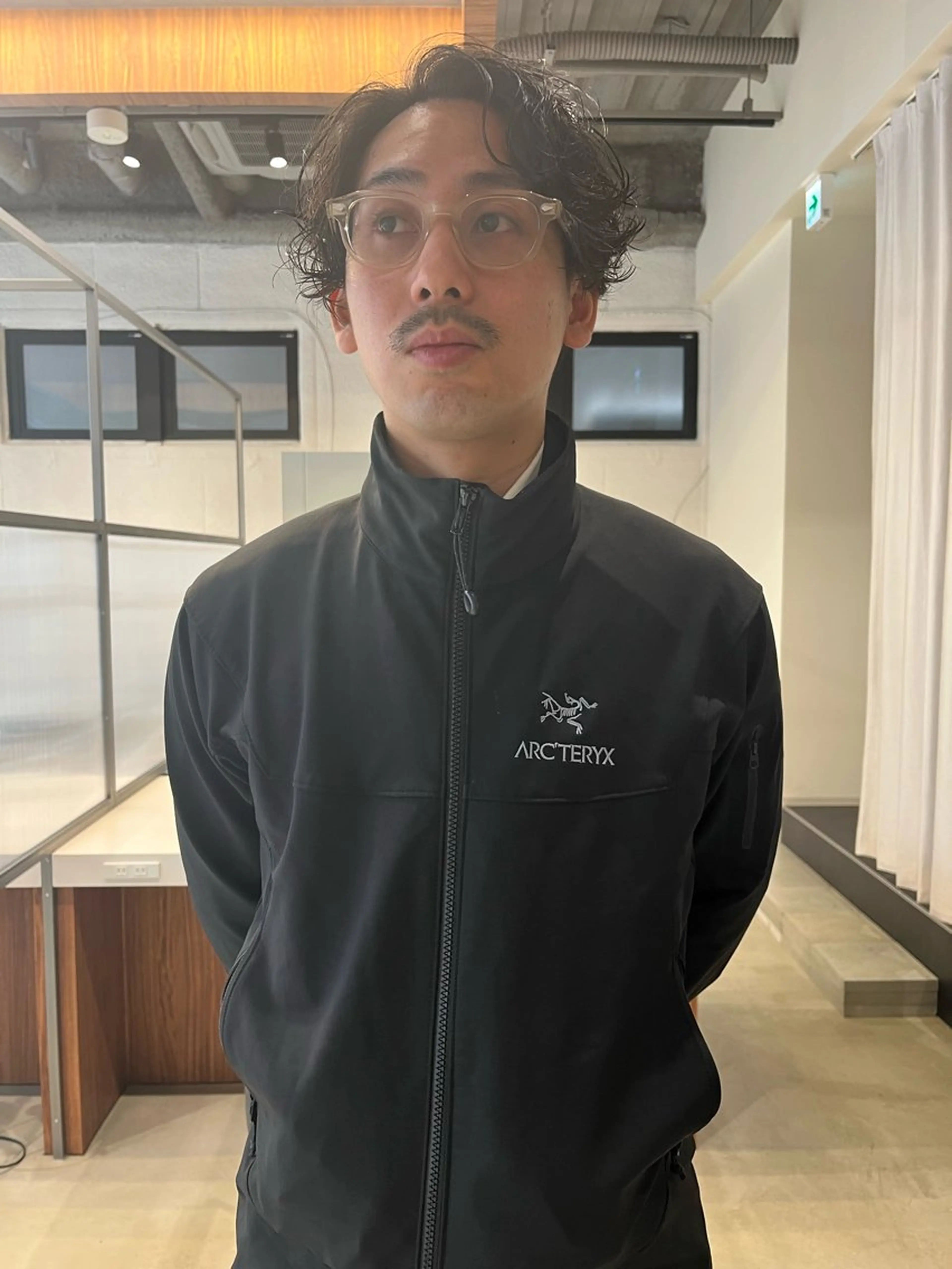 ショート カット パーマ ［LIC南堀江］大井 悟のヘアスタイル