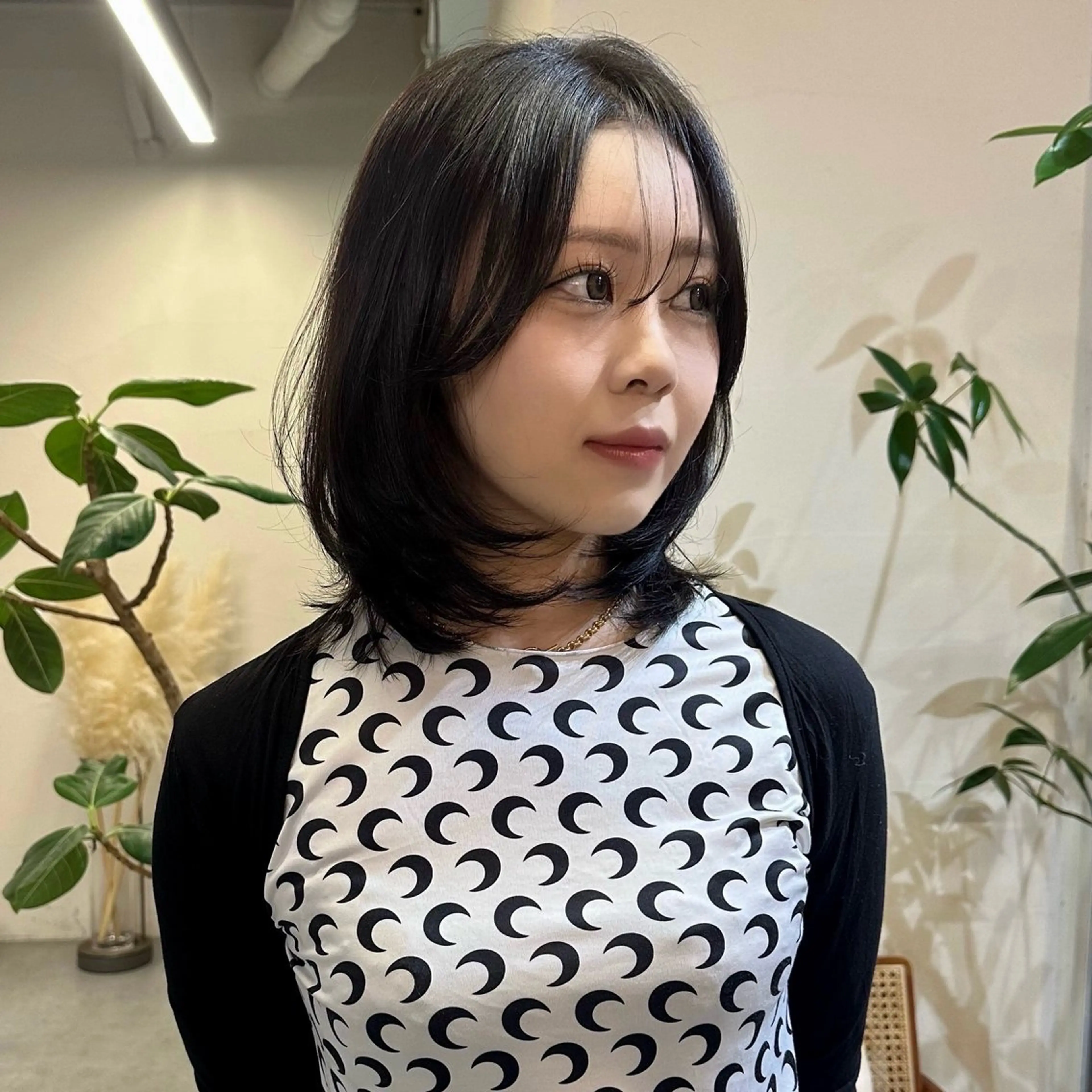 ミディアム カラー カット ヘアカラー トリートメント ハイトーン×似合わせ 🌱中川慎之介のヘアスタイル