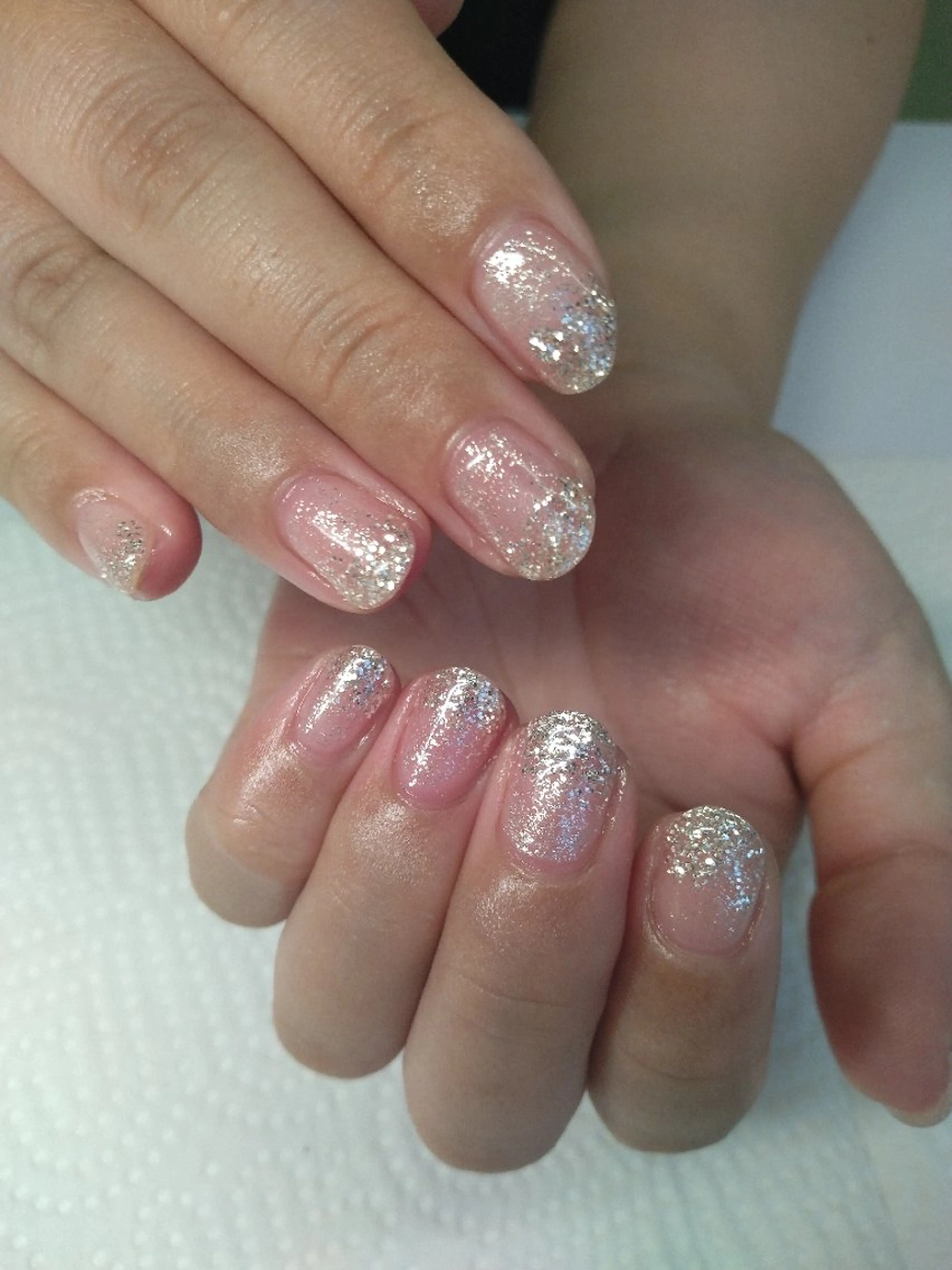 ネイル グラデーション ラメ(グリッター) ラメグラデーション プライベートサロン Rosy Lilyのネイルデザイン