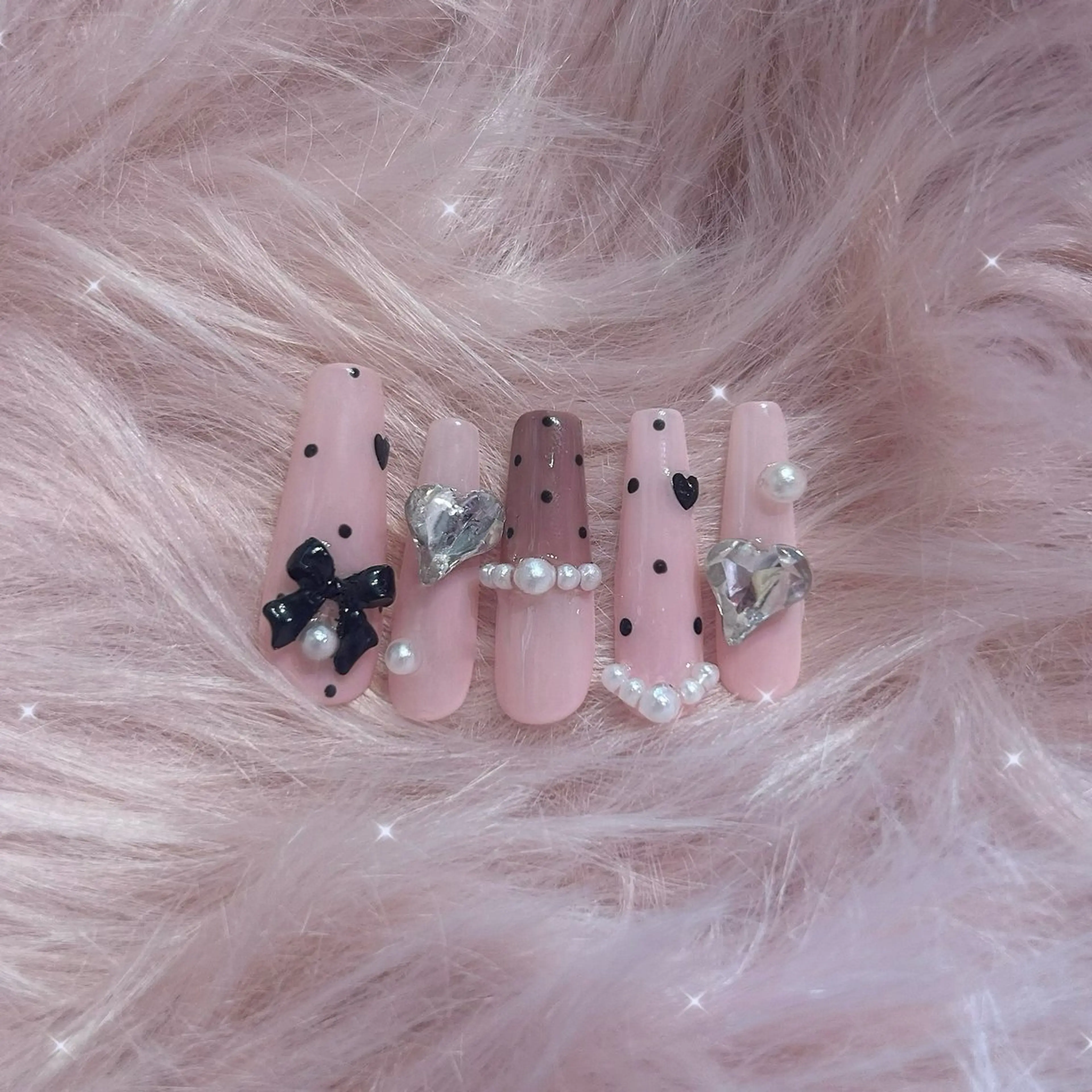 ネイル 🎀アネラ しま  🎀のネイルデザイン