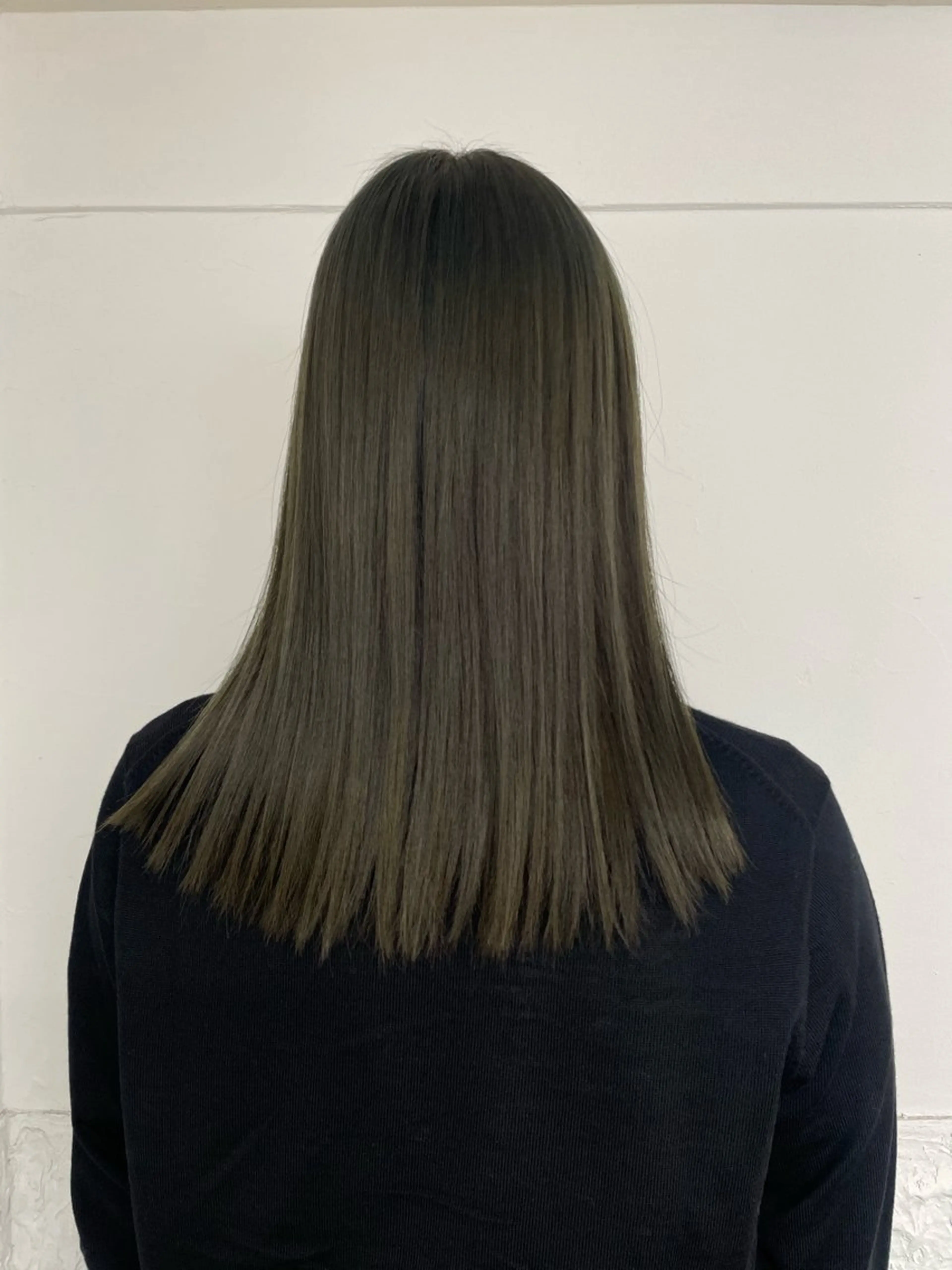 セミロング カラー ヘアアレンジ 🦠デザインカラー/ 魚瀬あおい🦠のヘアスタイル