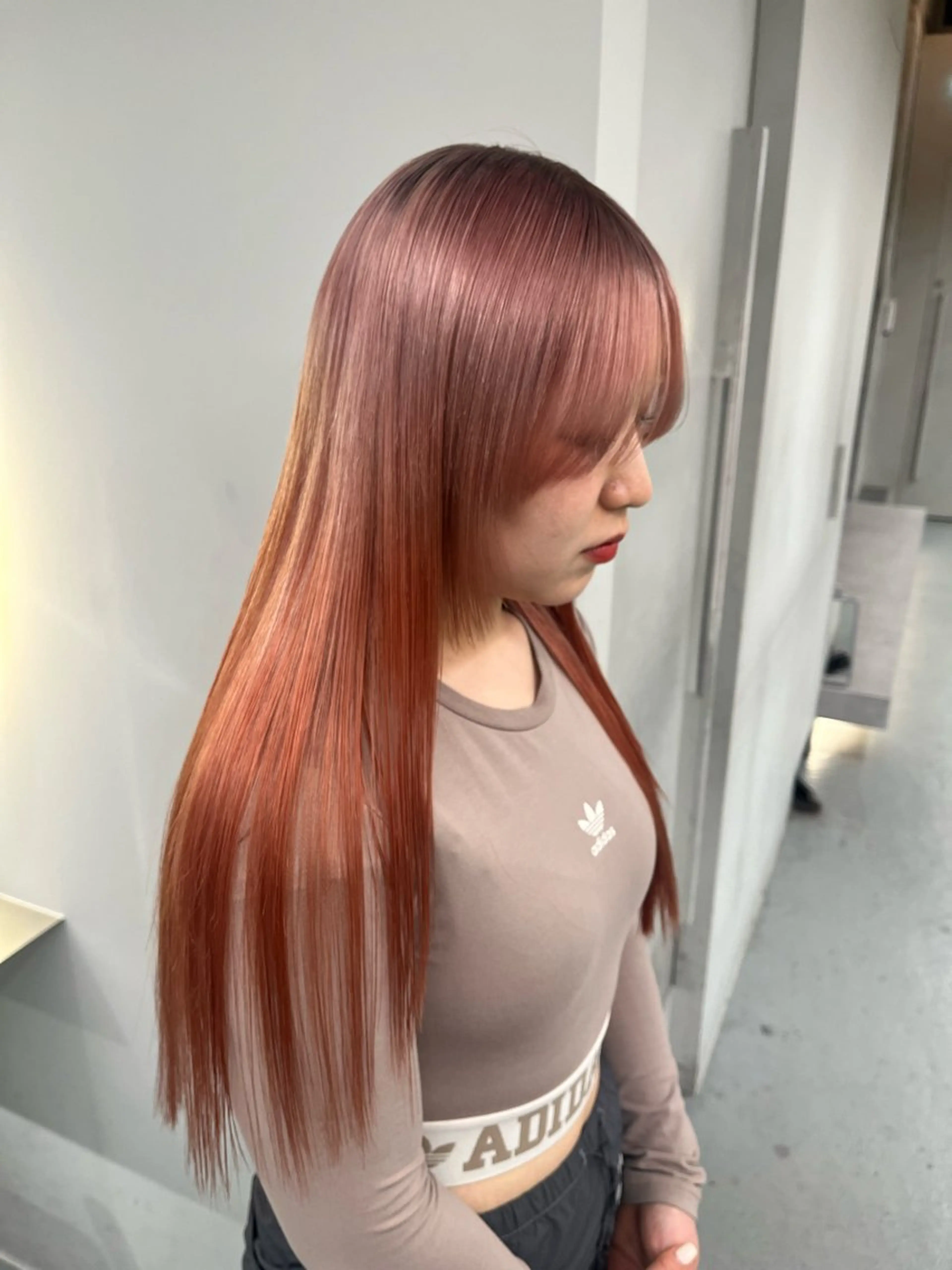 カラー 艶ブリーチ/表参道 ハイトーン /実乃梨のヘアスタイル