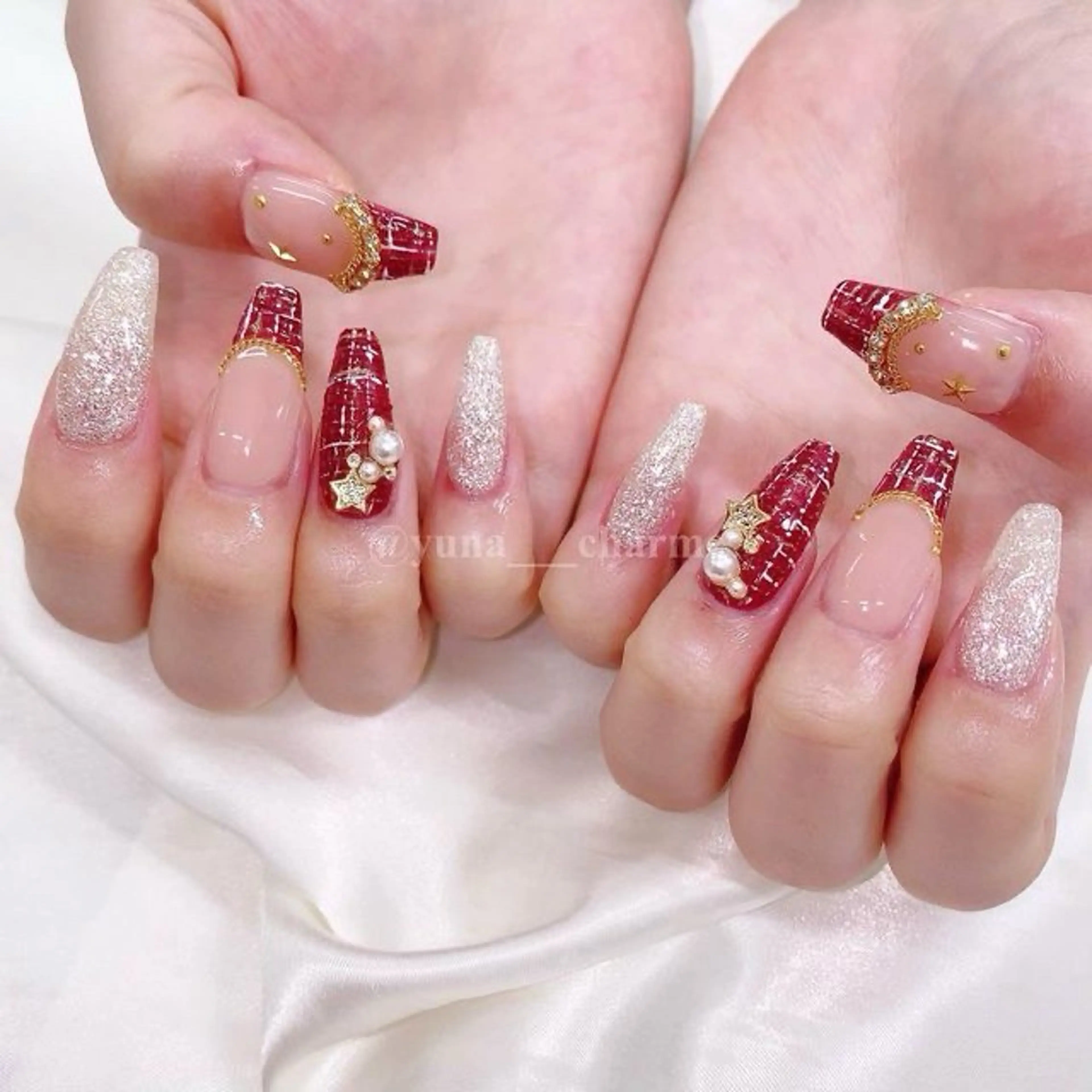 ネイル マグネットネイル ピンク ネイルチップ 冬ネイル Lee Nailsのネイルデザイン