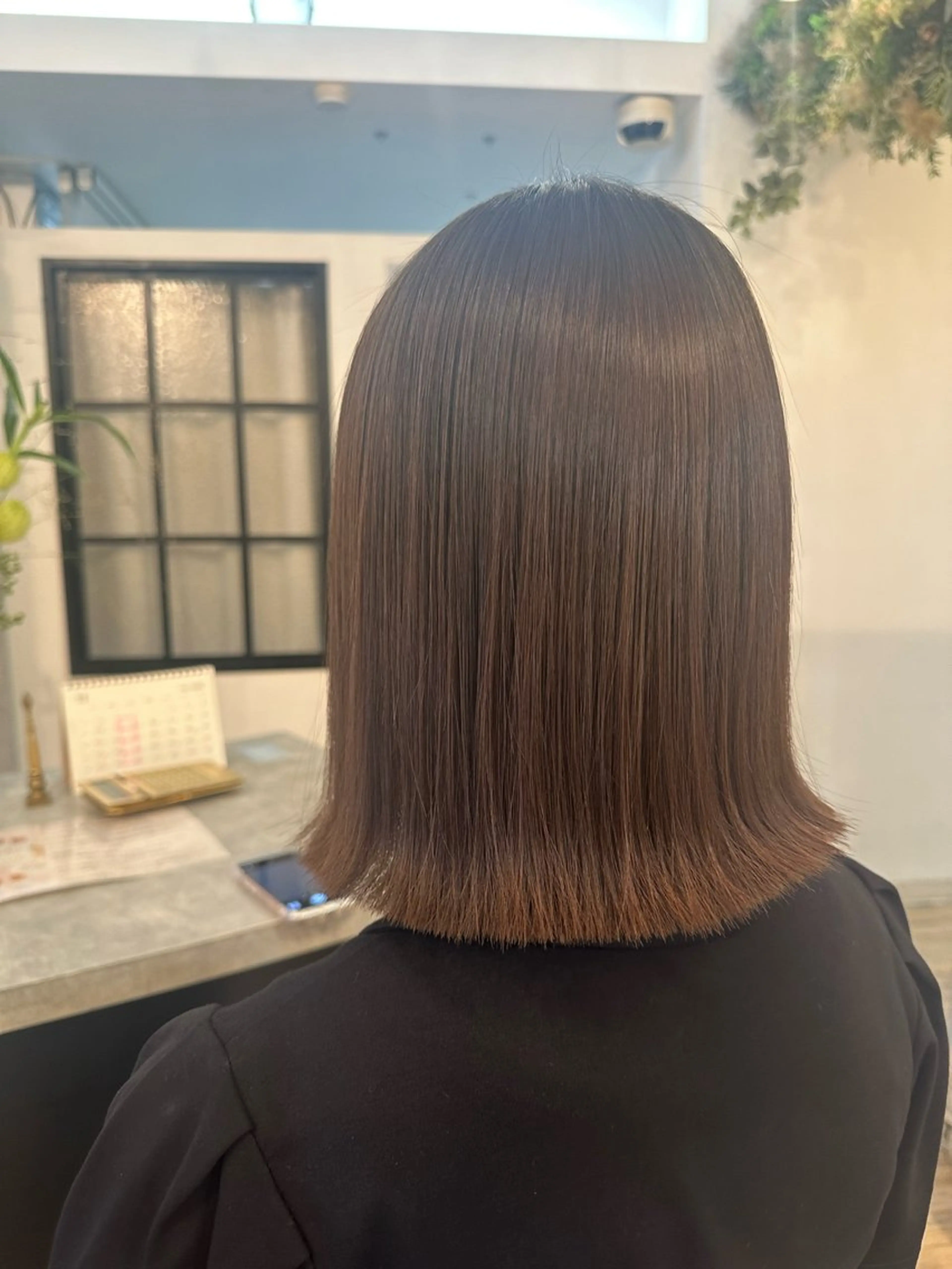 ミディアム パーマ 縮毛矯正 カット 縮毛矯正 トリートメント sato ayaka ｜透明感カラー🫧のヘアスタイル