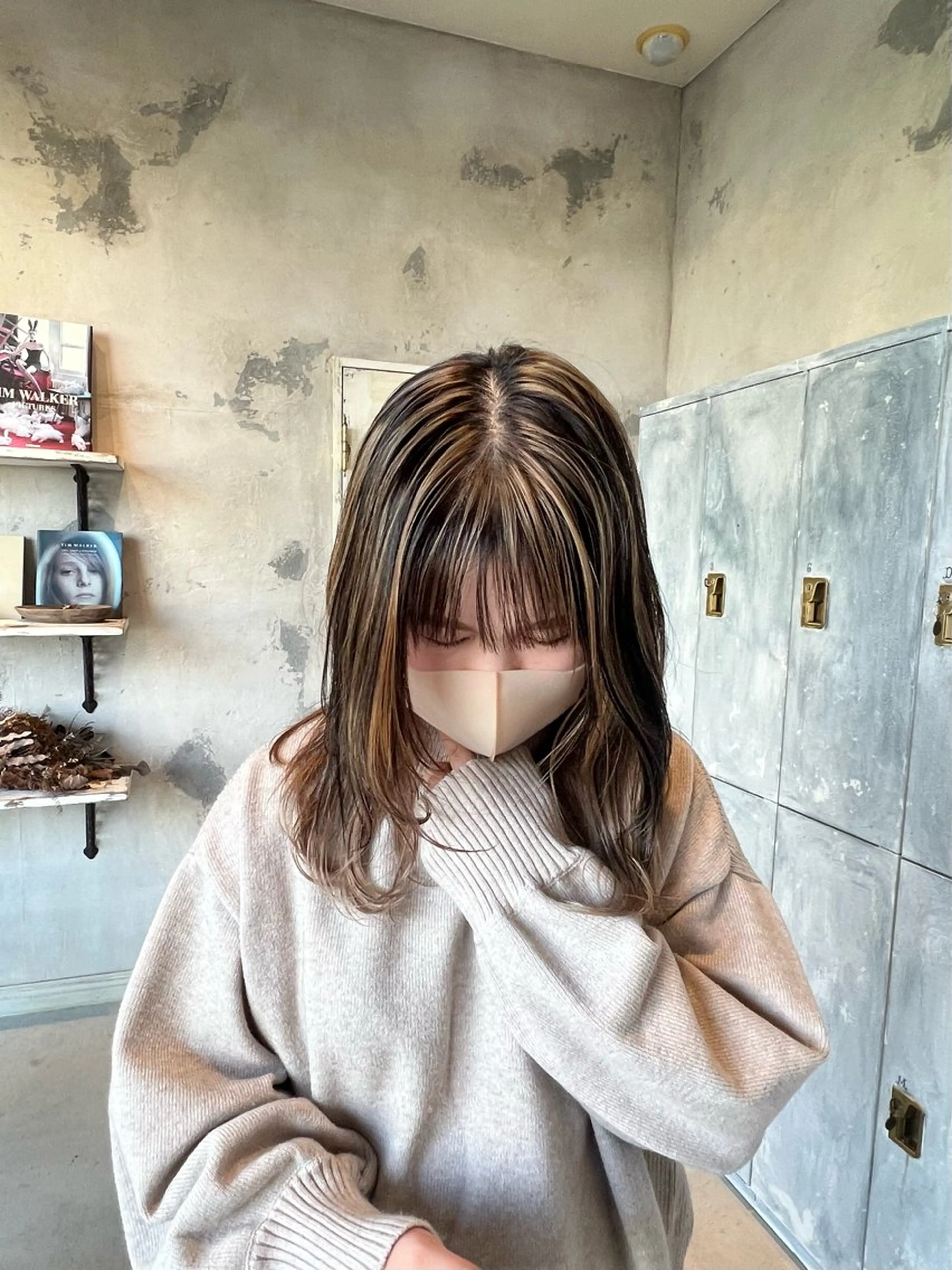 セミロング ハイライト SALOWIN熊本 yuseiのヘアスタイル