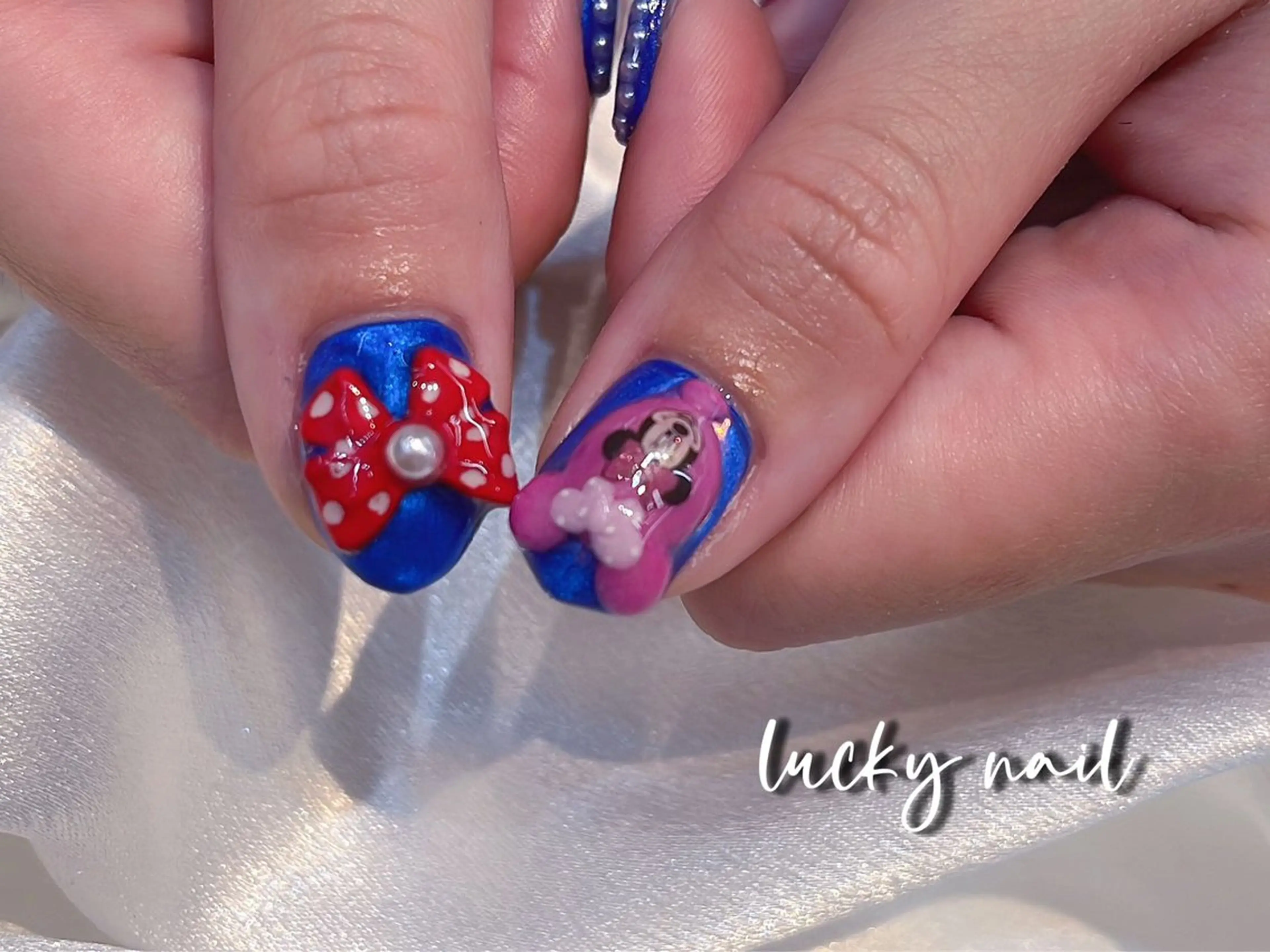 ネイル チークネイル 長さ出し ジェルネイル マグネットネイル 持ち込み Lucky nail  小林和希のネイルデザイン