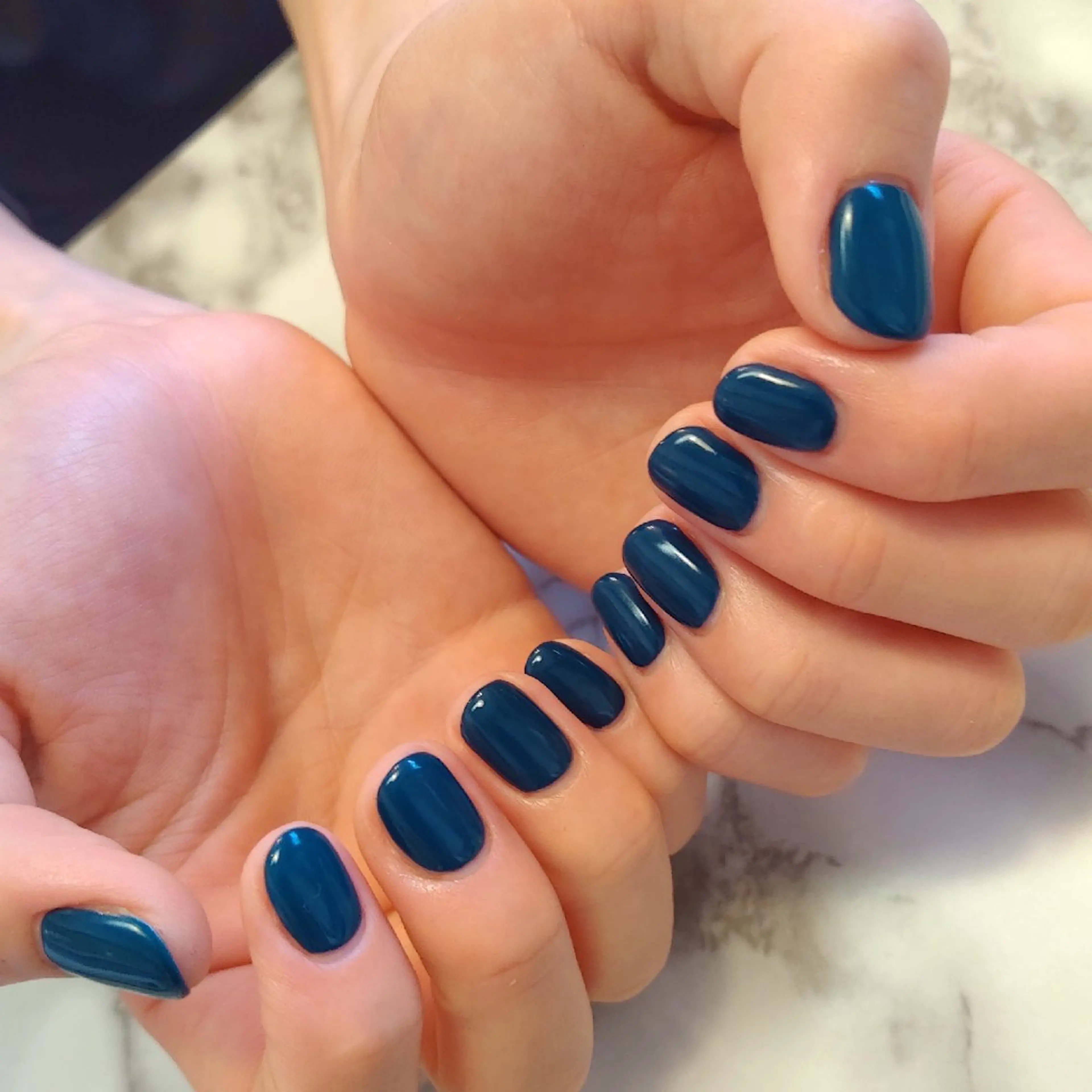 ネイル ワンカラーネイル ジェヌインネイル 河内のネイルデザイン