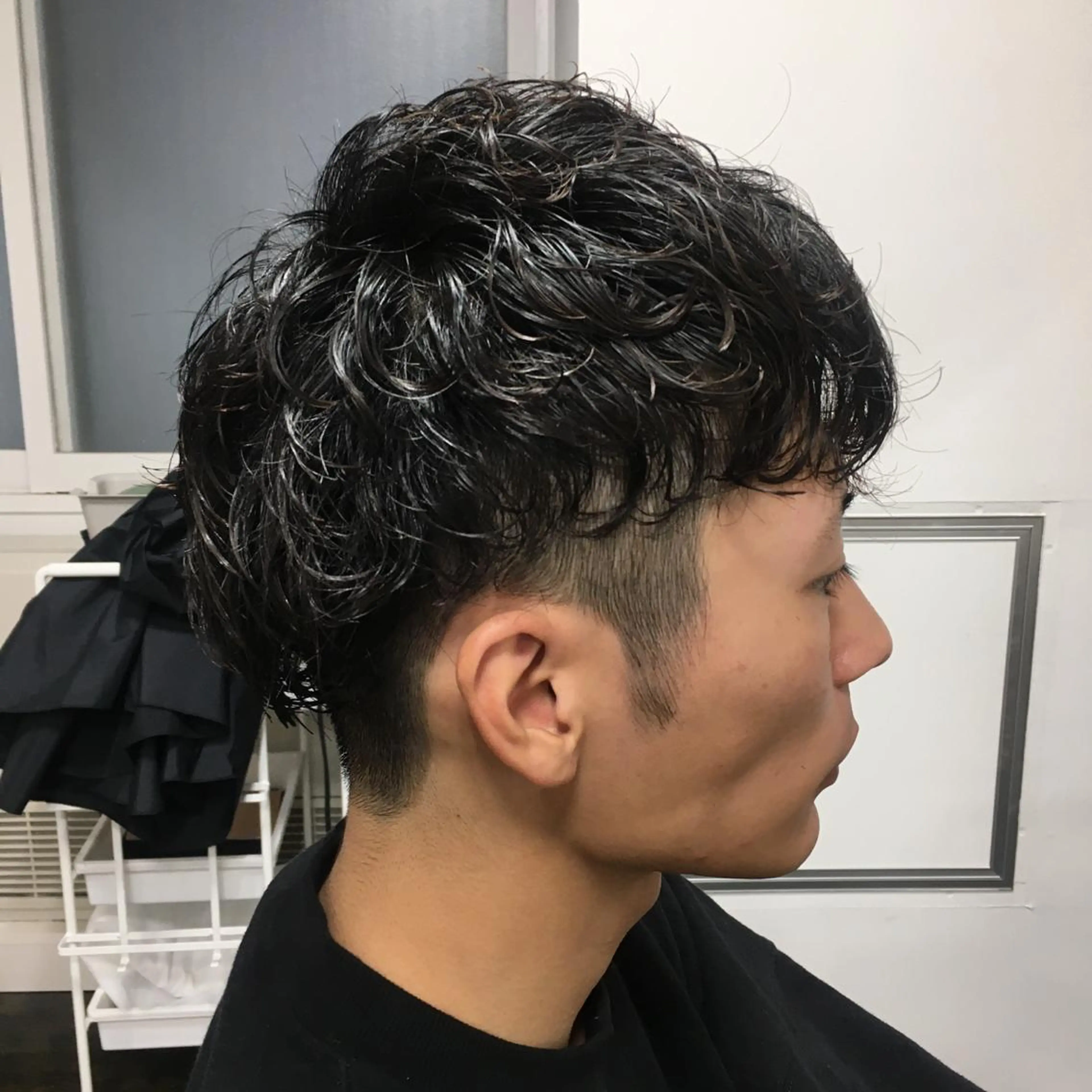 パーマ メンズ マッシュ メンズパーマ 刈り上げ sato harunaのヘアスタイル