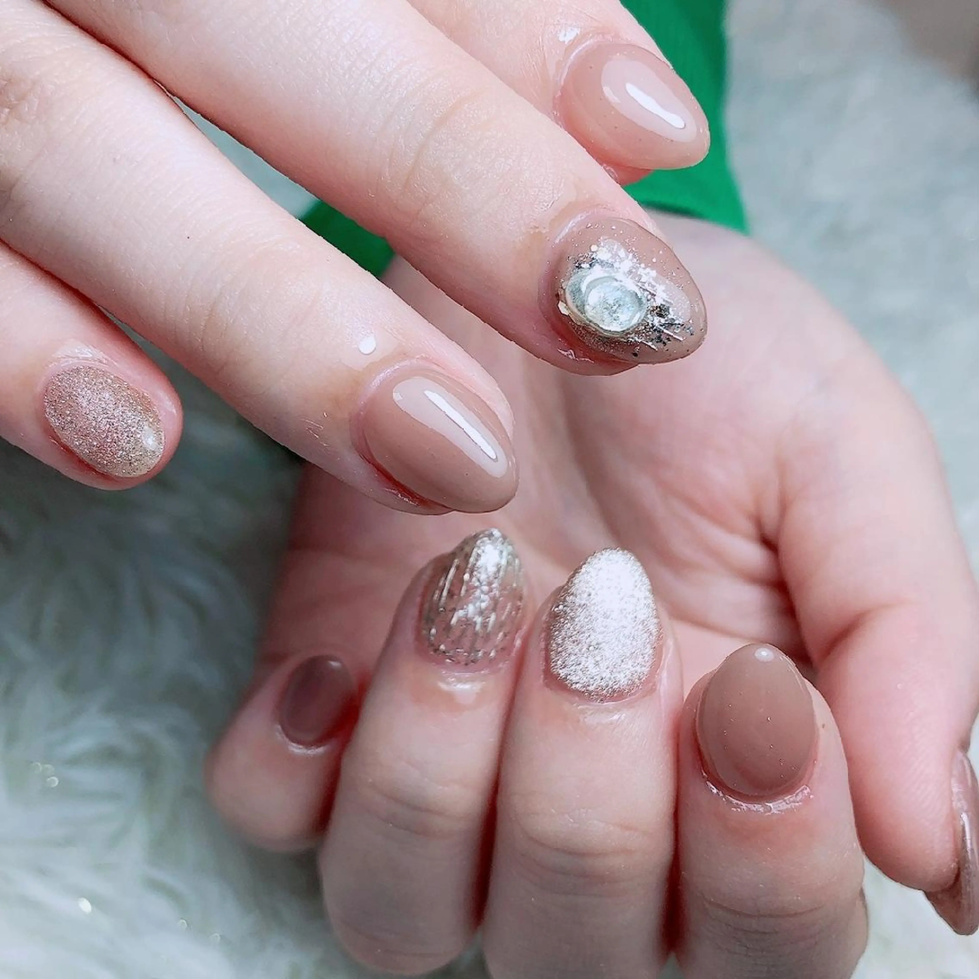 ネイル ミディアム ニュアンスネイル ☺︎山部 志麻☺︎のネイルデザイン