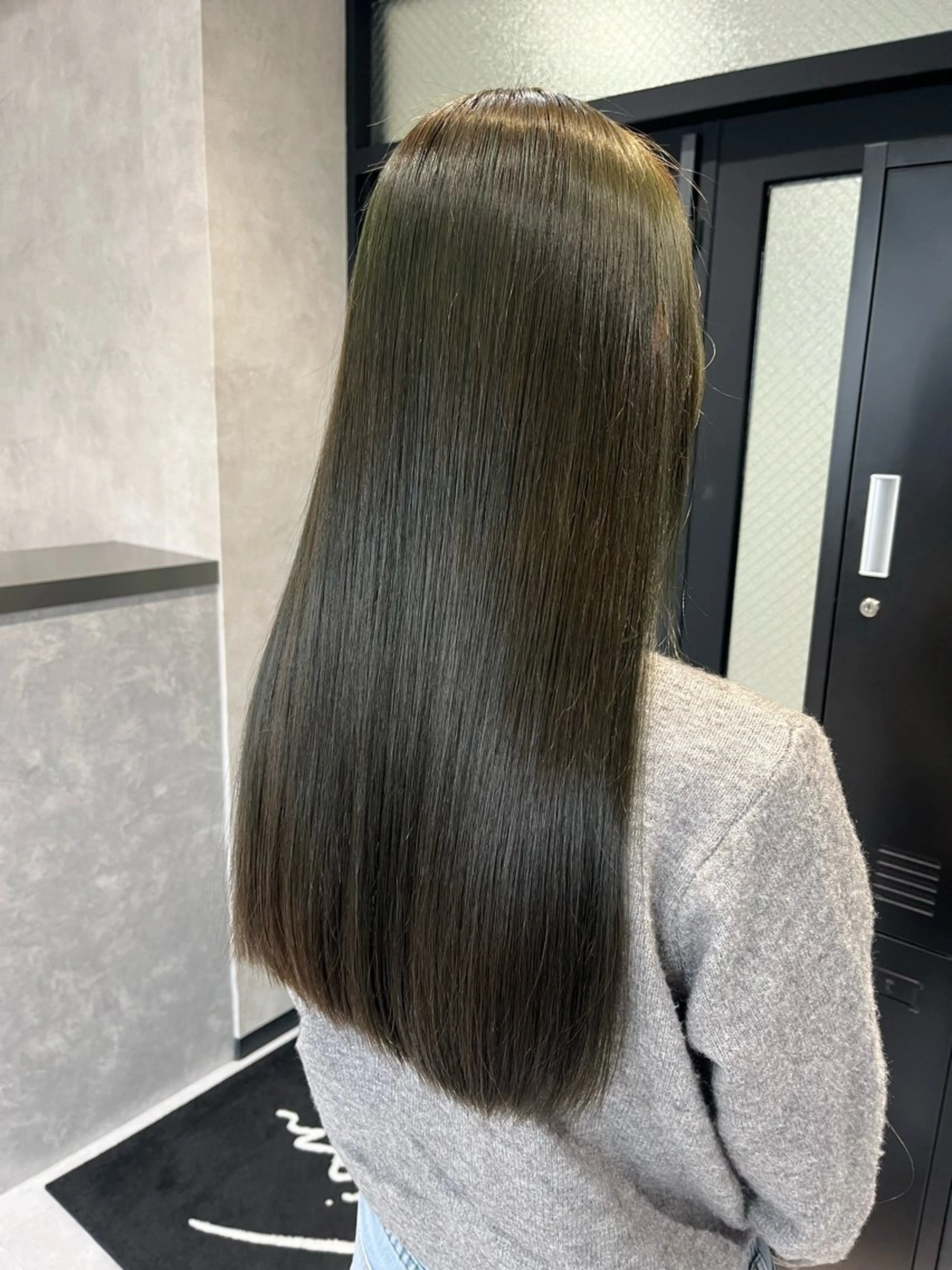 ロング カラー 透明感カラー 髪質改善 縮毛矯正 ヘアカラー 《.Xian》ナツミ /ボブ/顔周りカットのヘアスタイル