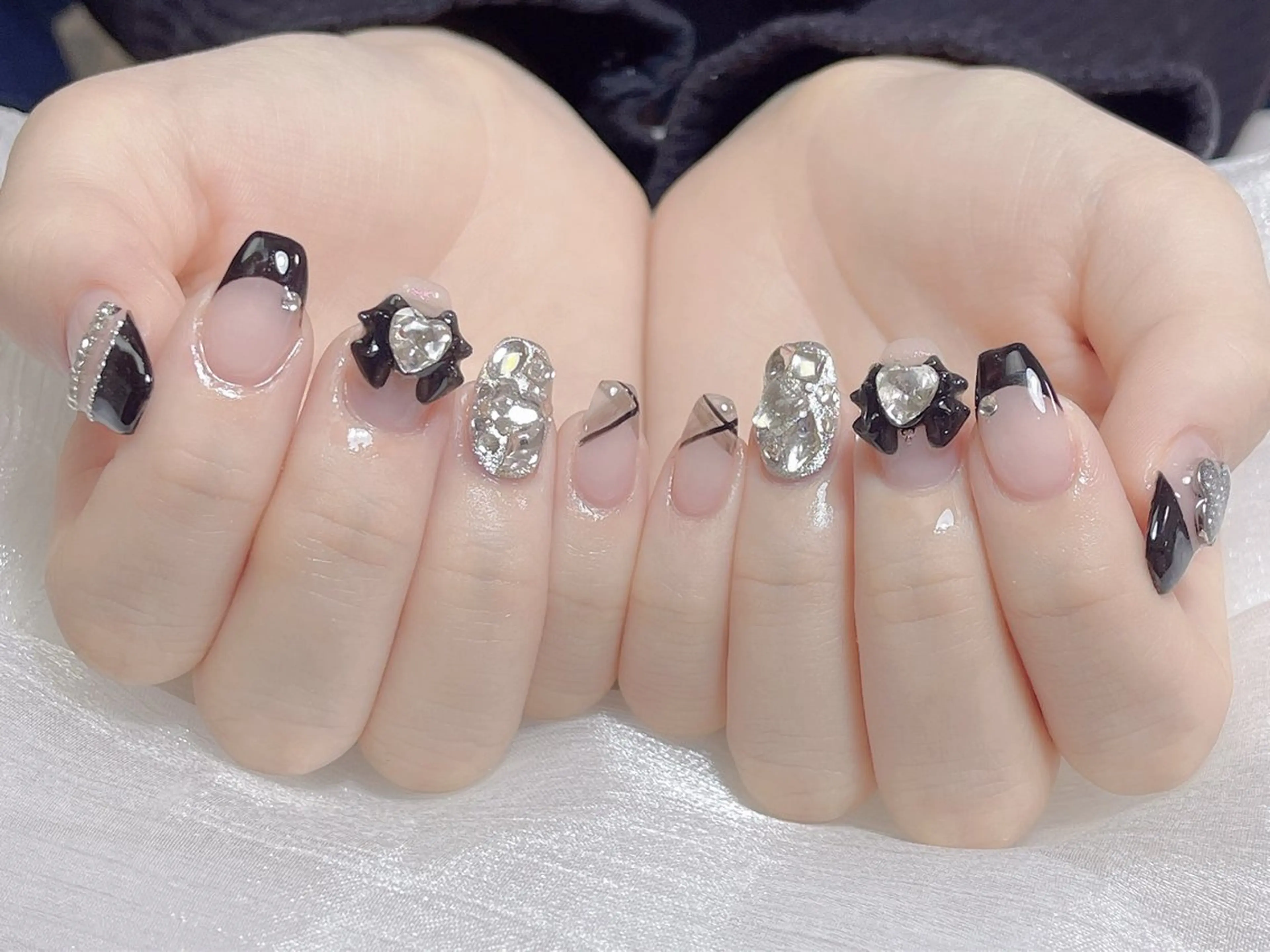 ネイル ハンドネイル 🎀ネイルサロン エクラYUI🎀のネイルデザイン