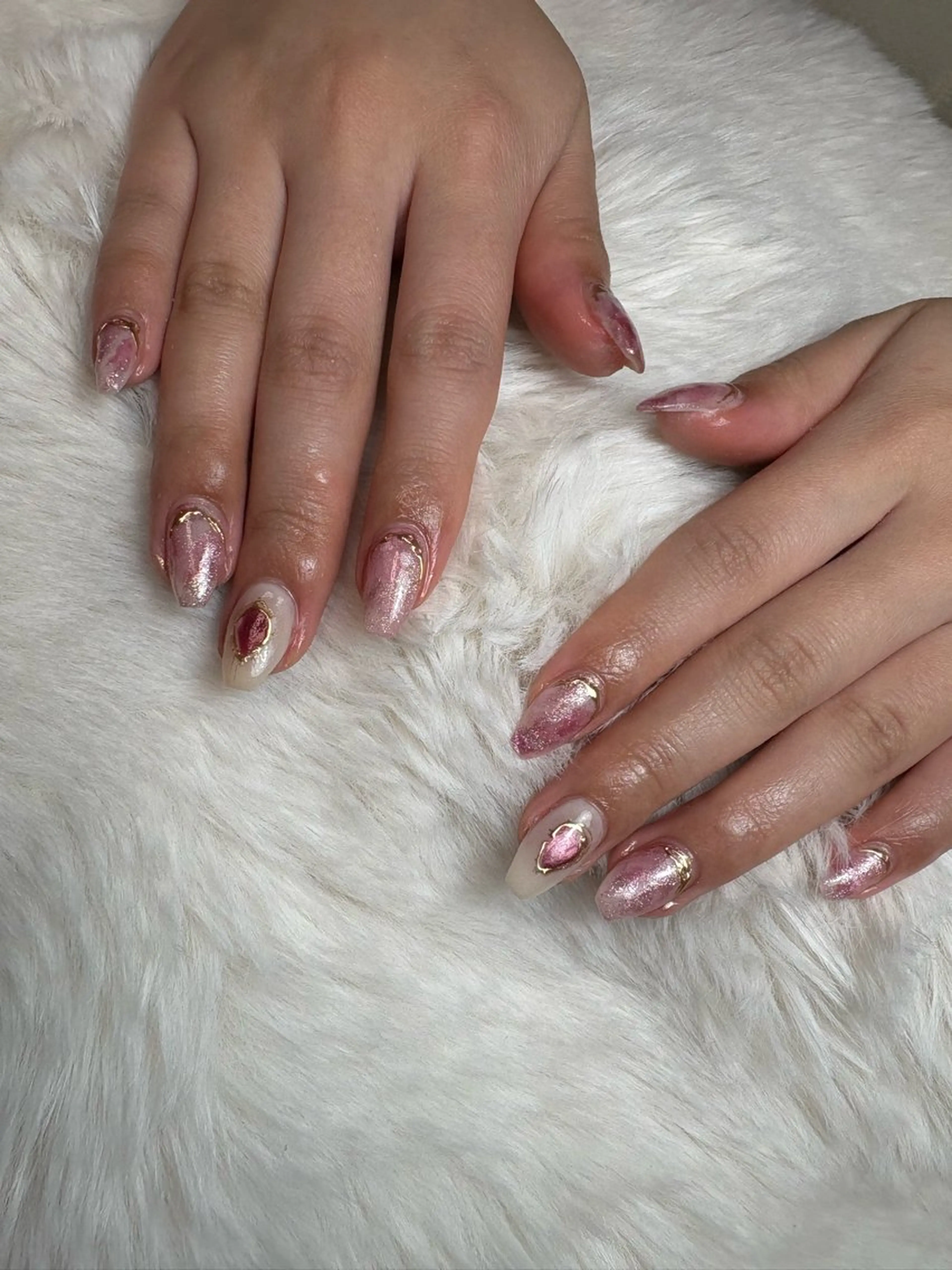 ネイル 黒須莉奈 IRYのネイルデザイン