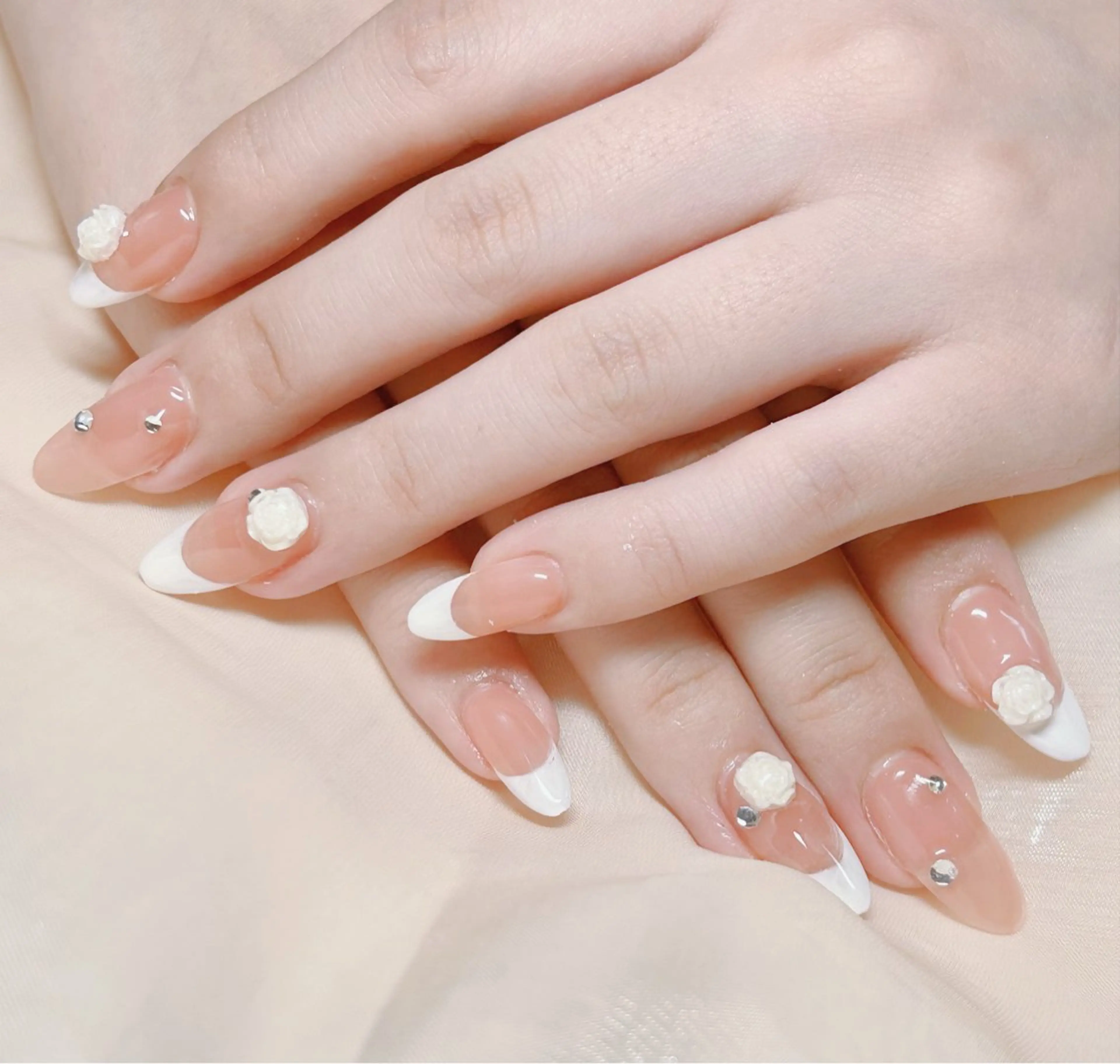 ネイル ハンドネイル コウ ヨウのネイルデザイン