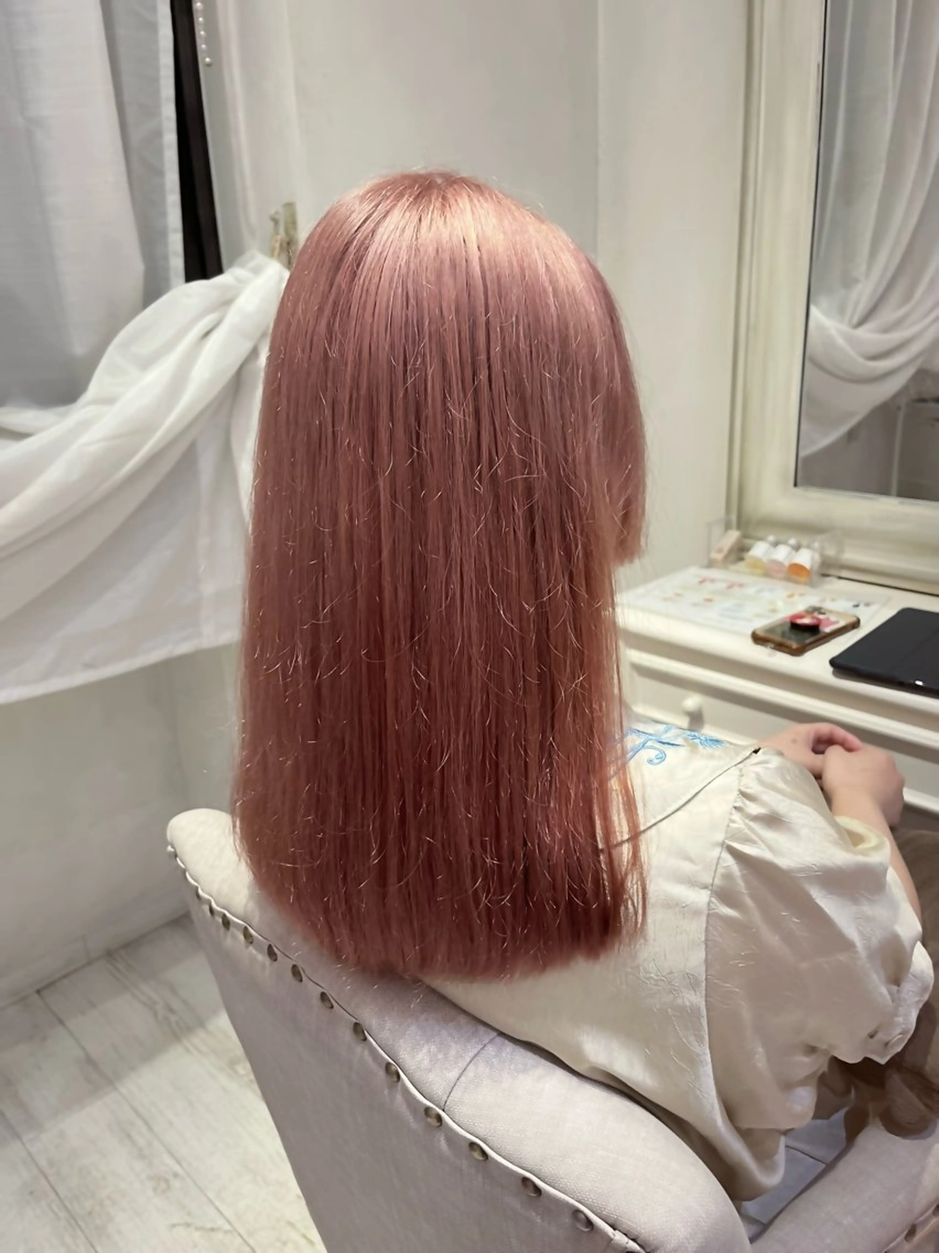 セミロング カラー カット ヘアカラー トリートメント 髪質改善、パーマ 山崎純生のヘアスタイル