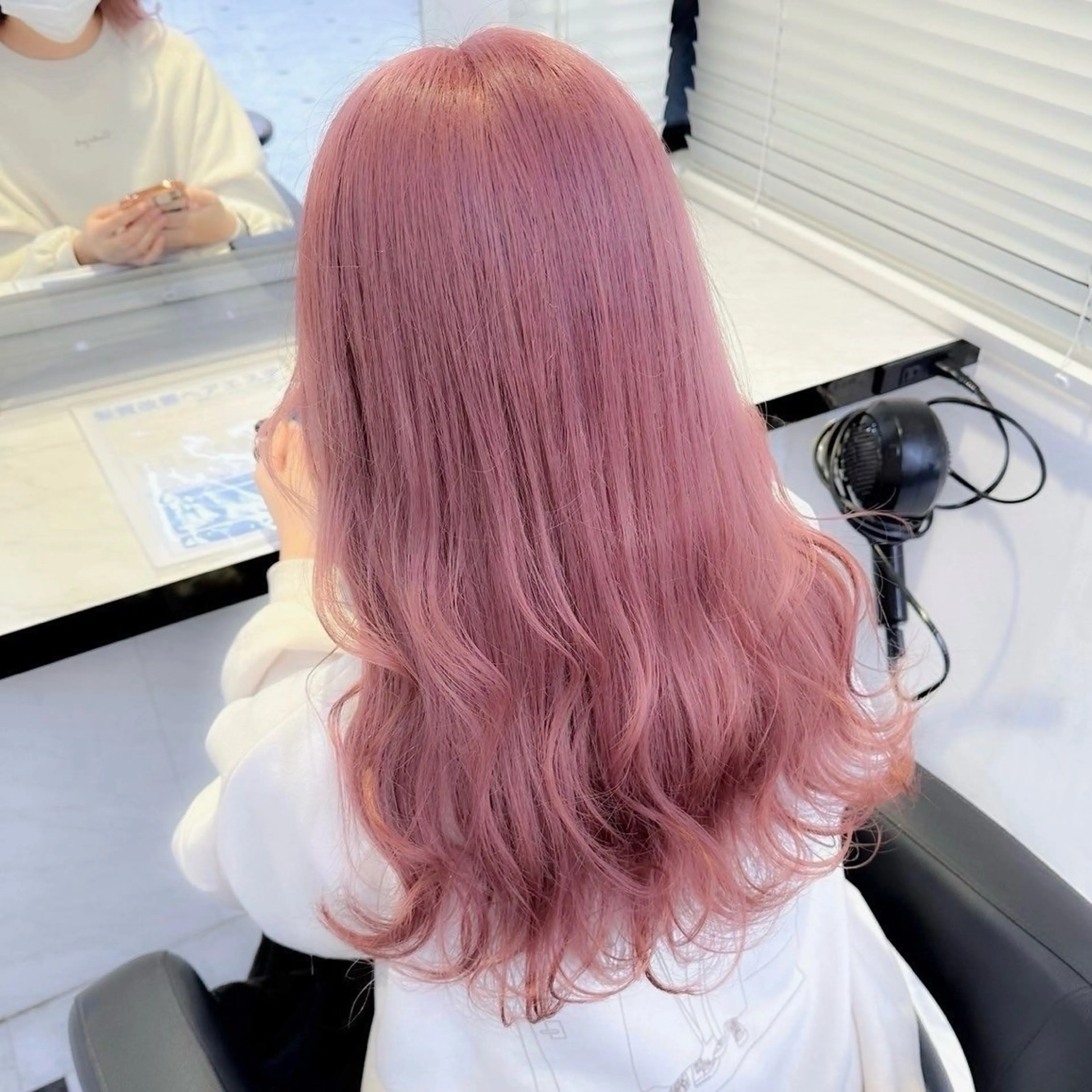 ロング カラー ヘアカラー ヘッドスパ ヘアセット 韓国ワンホンヘア 🎀SHIONEのヘアスタイル