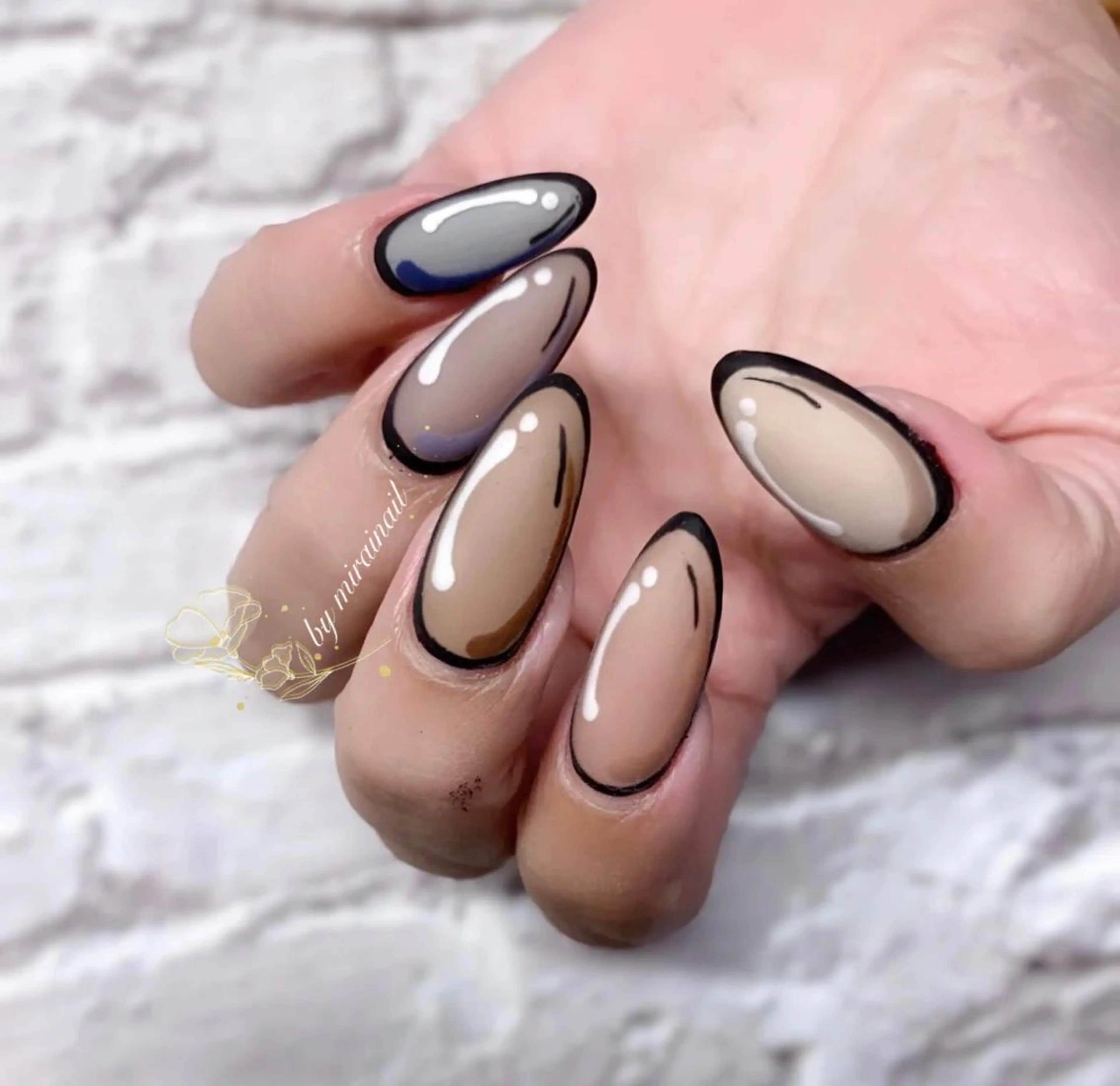 ネイル ネイルサロン 9Carats神田のネイルデザイン