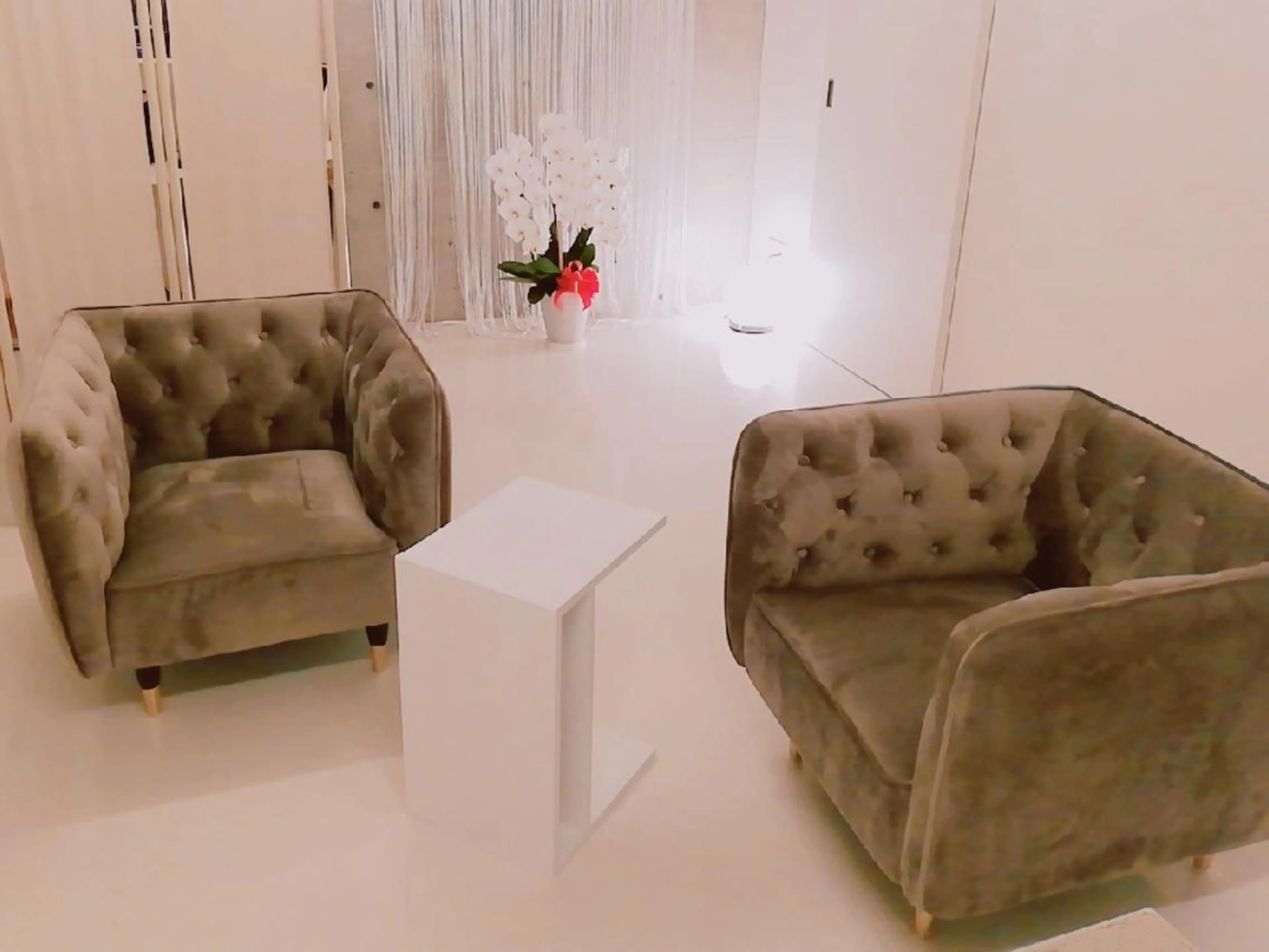 深層リンパオイル/小 顔とドライヘッドスパのエステ・リラクイメージ