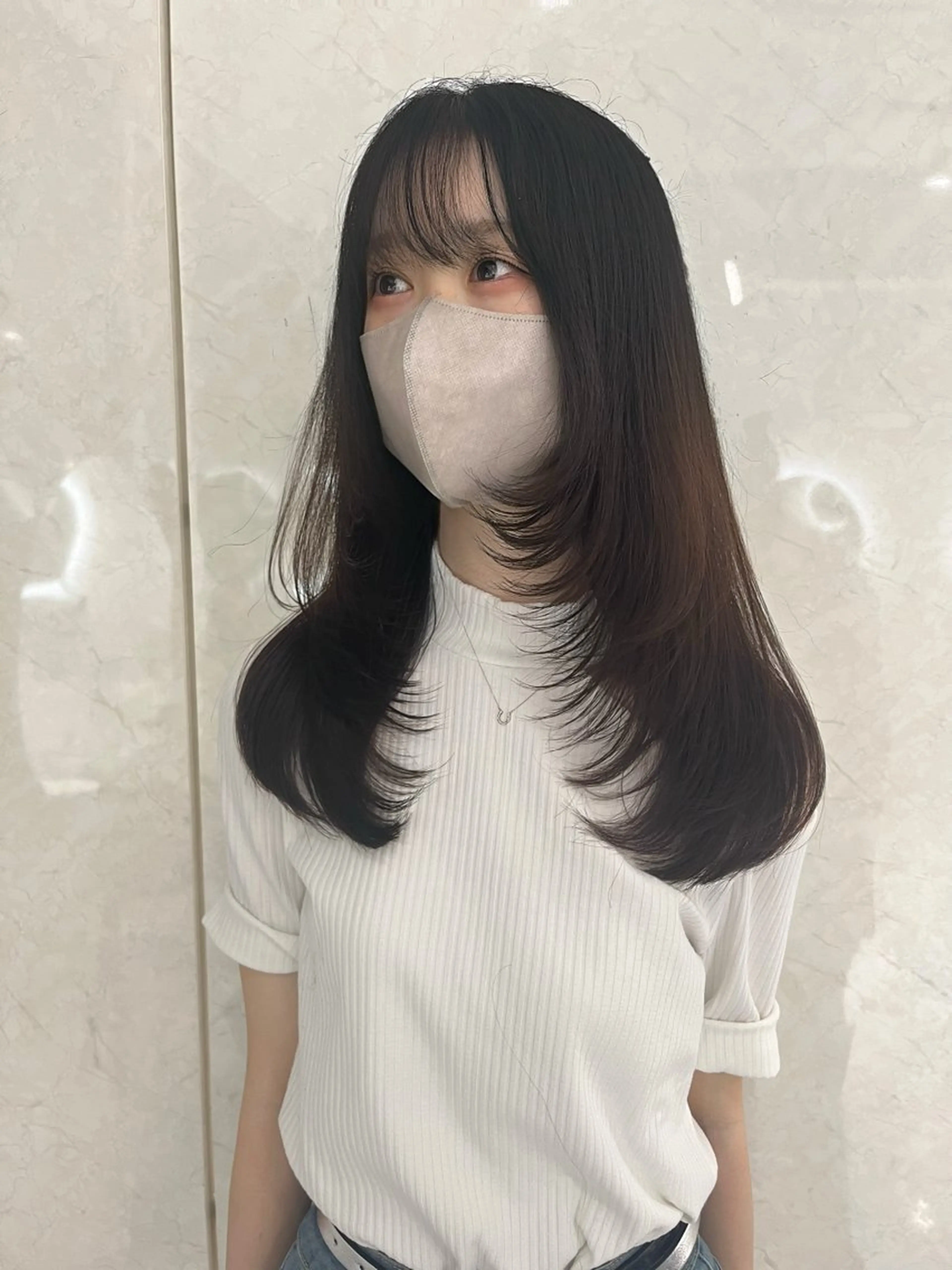 ロング レイヤーカット🤍 seriraのヘアスタイル