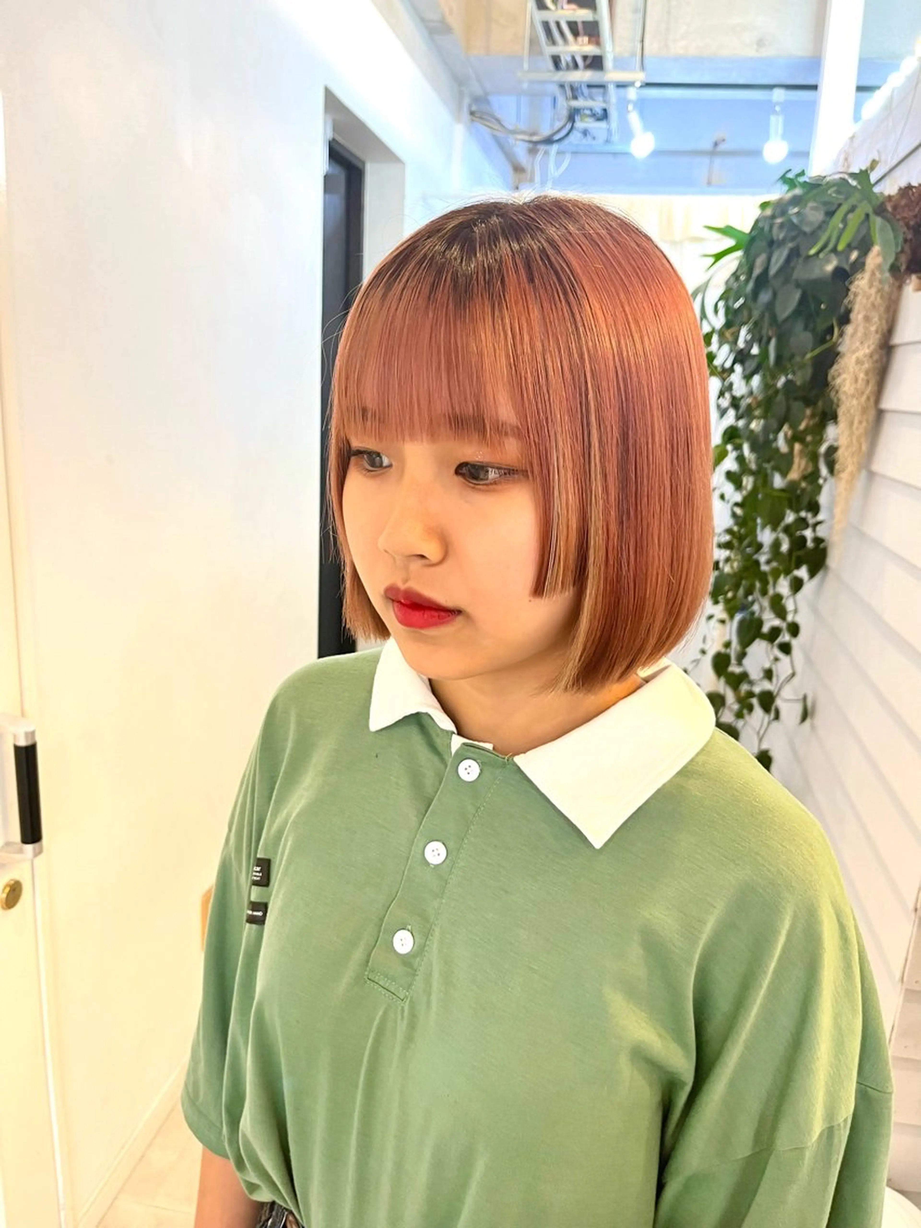 ショート カラー 姫カット ブリーチ有無Wカラー メンズパーマ大成のヘアスタイル